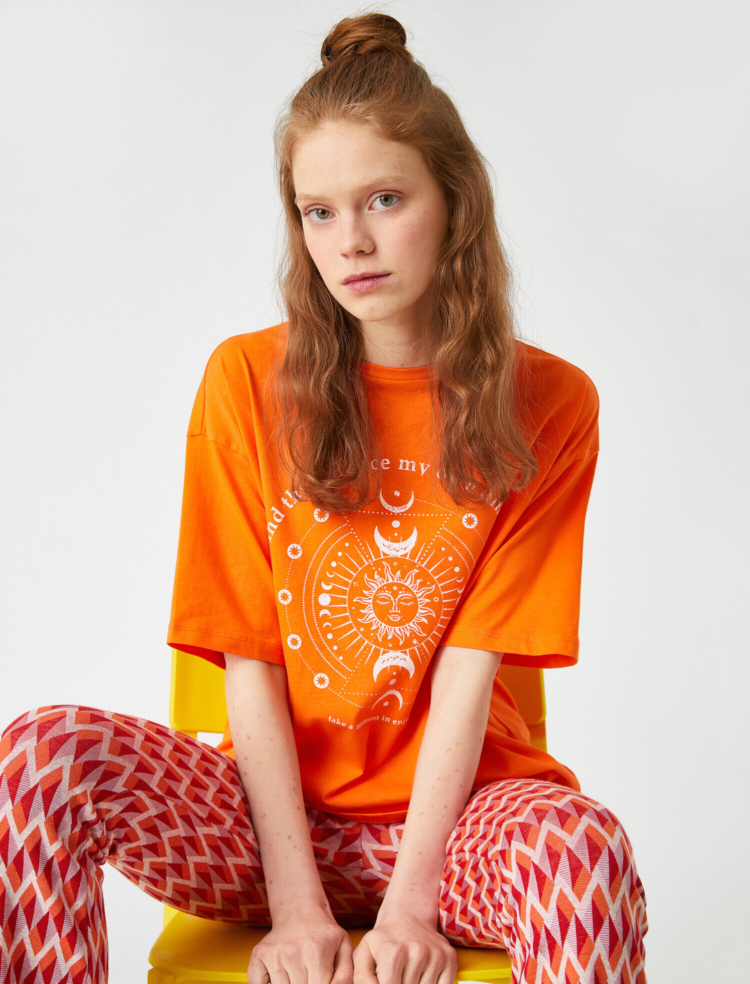   Baskılı Kısa Kollu Bisiklet Yaka Pamuklu Tişört