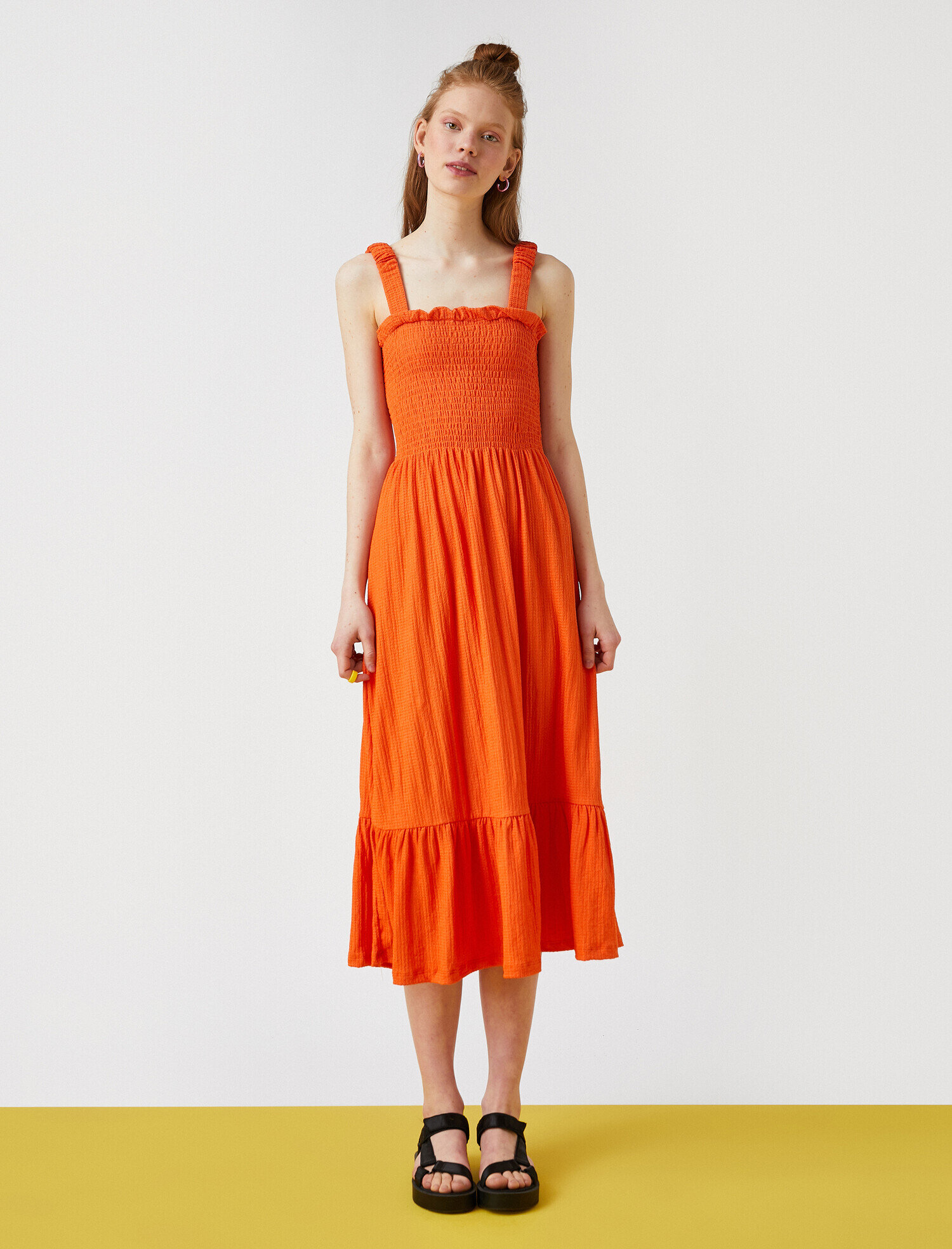   Fırfırlı Uzun Elbise