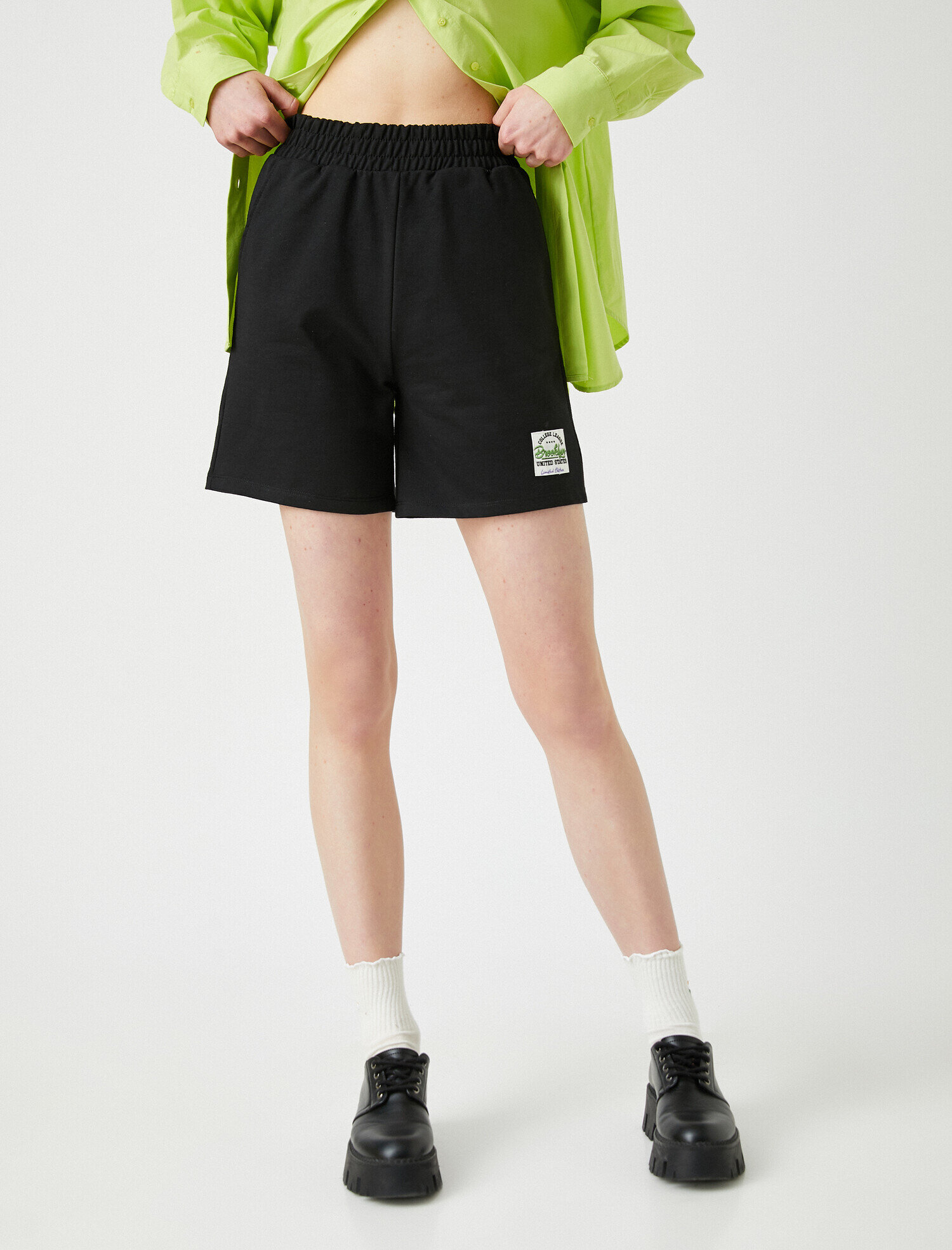   Beli Lastikli Baskılı Şort