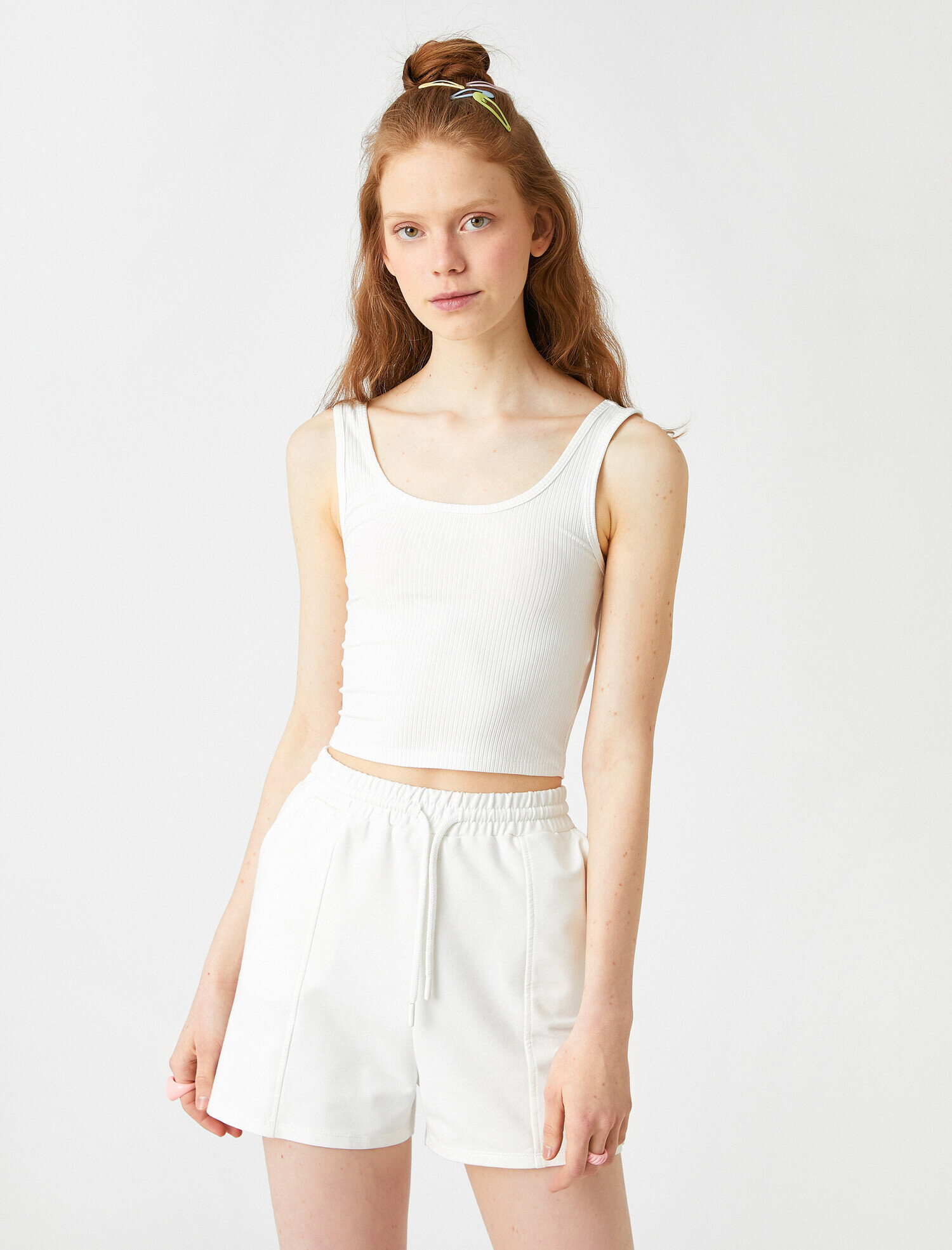   Fitilli Atlet Kalın Askılı Oyuk Yaka