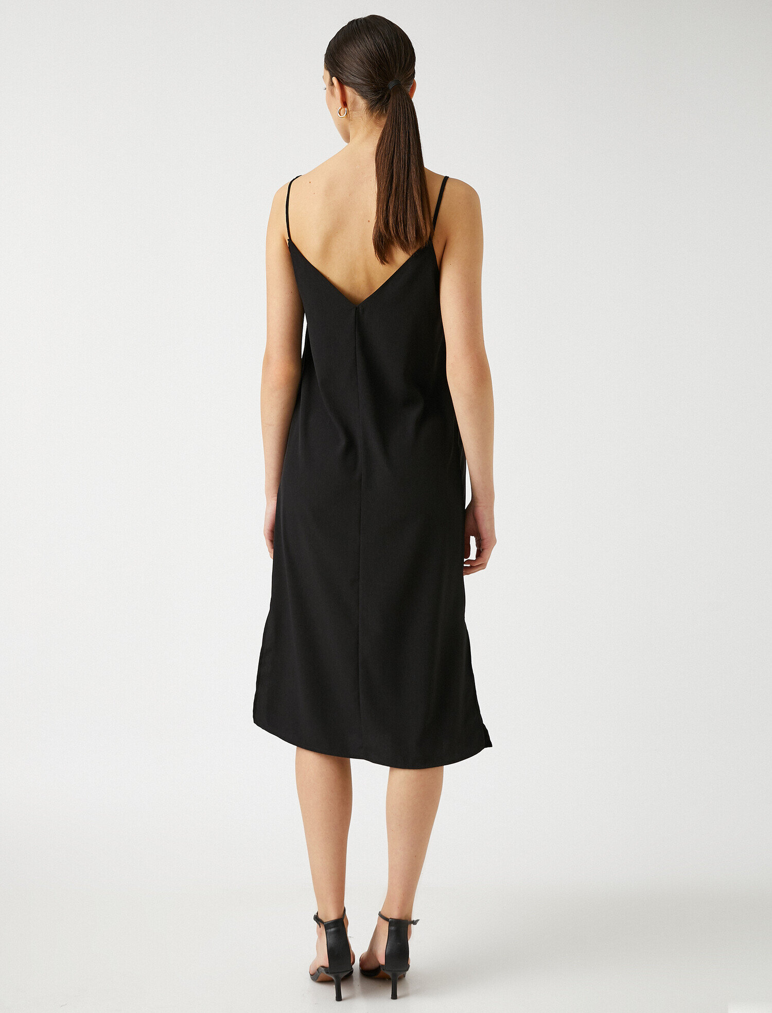   Yırtmaçlı Elbise Askılı Midi