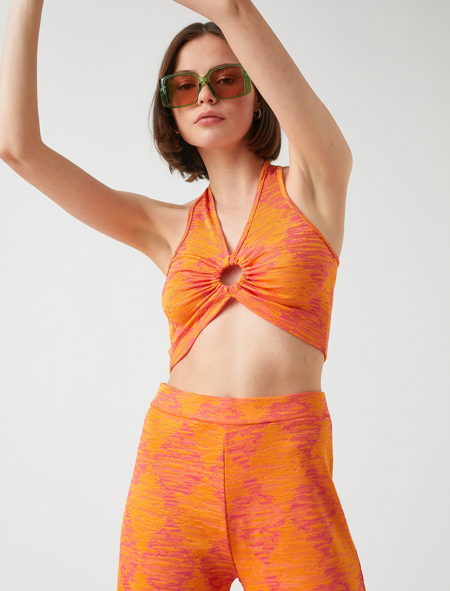   Halter Yaka Dokuma Crop Atlet