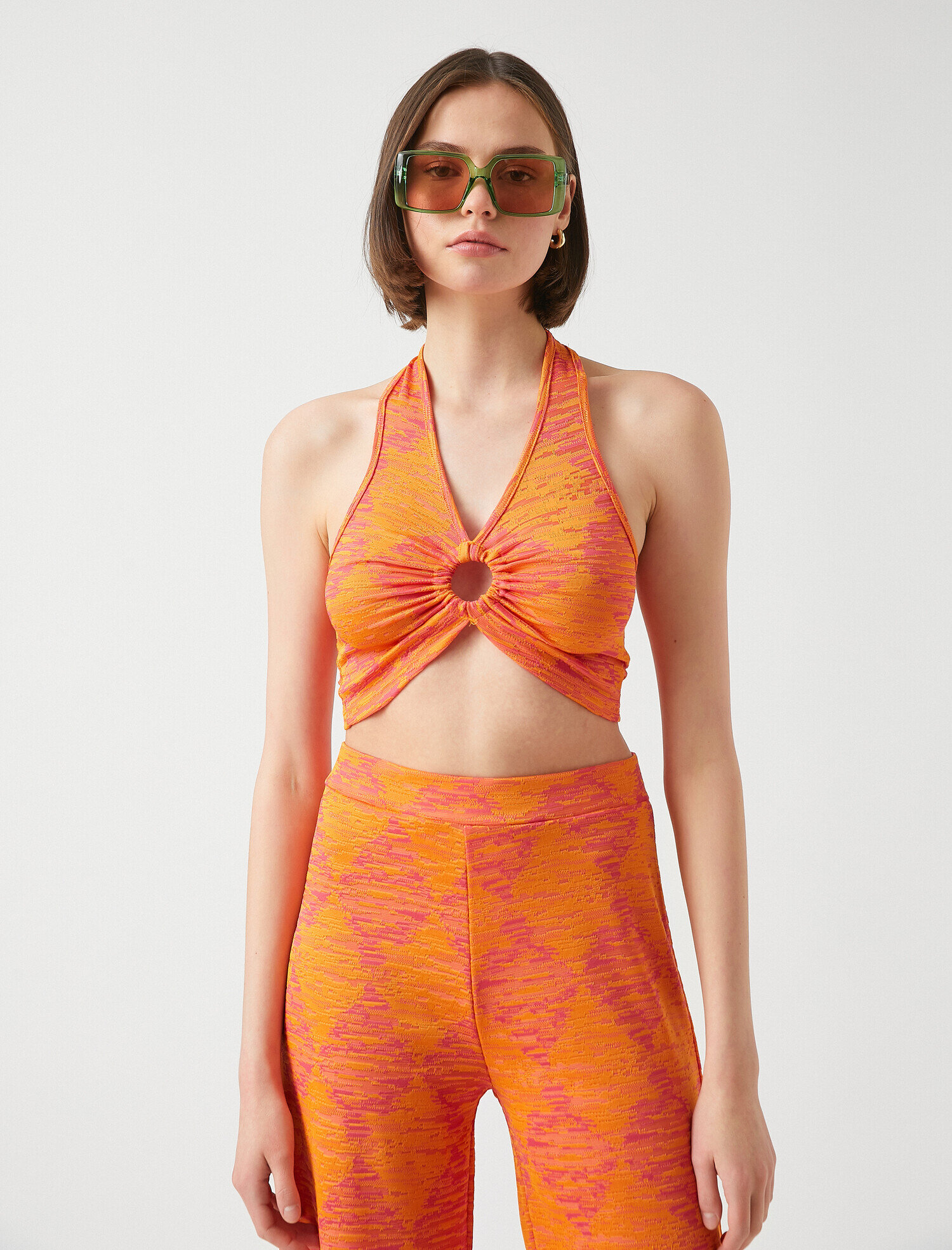   Halter Yaka Dokuma Crop Atlet