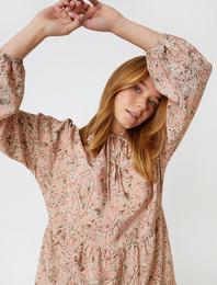 Çiçek Elbise Desenli Balon Kollu Fırfırlı Dik Yaka Uzun