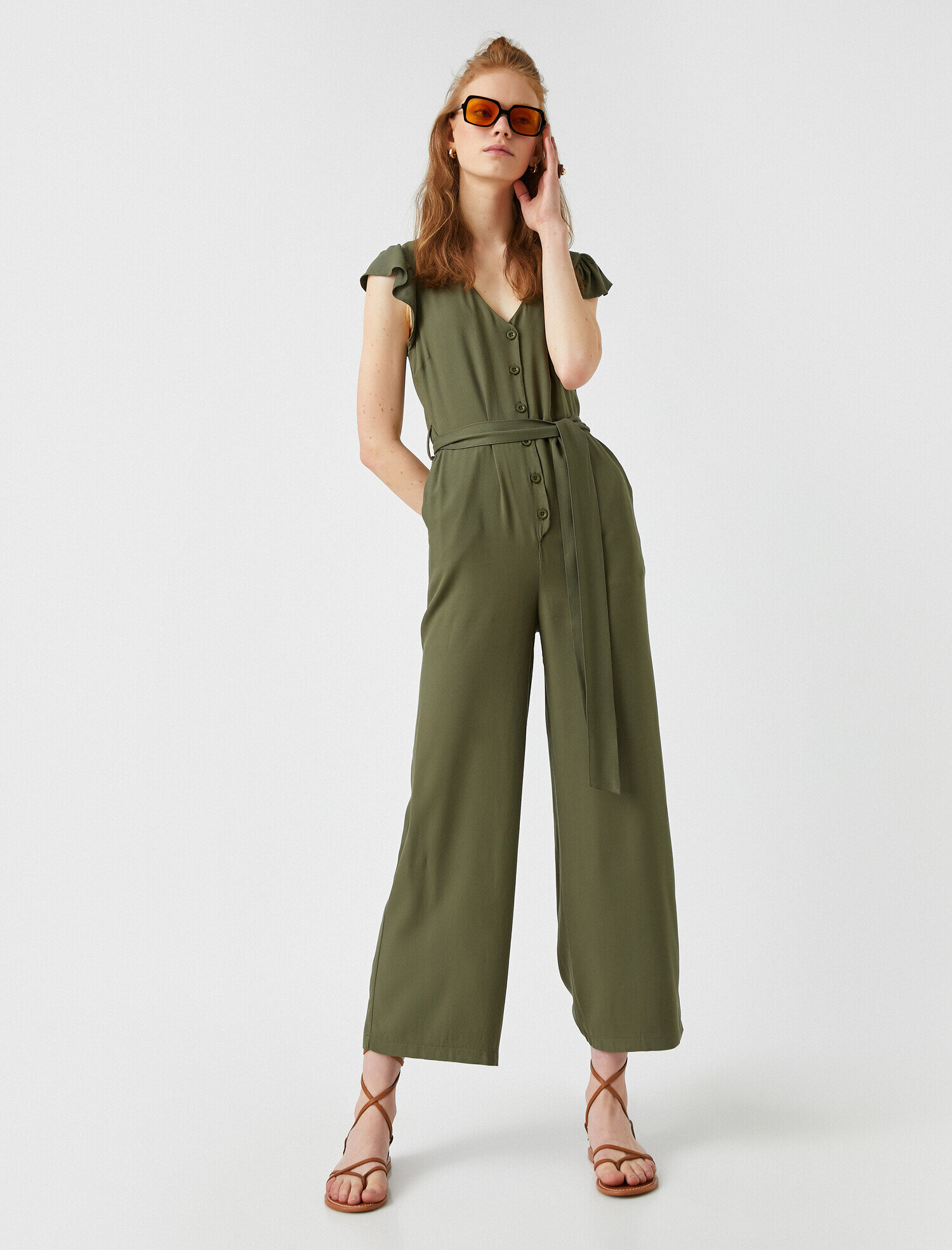   Kısa Kelebek Kol V Yaka Cep Detaylı Geniş Paça Tulum