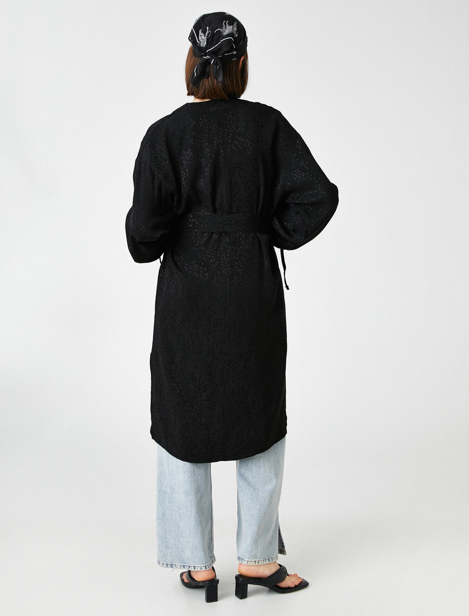   Uzun Kollu Beli Bağlamalı Kimono