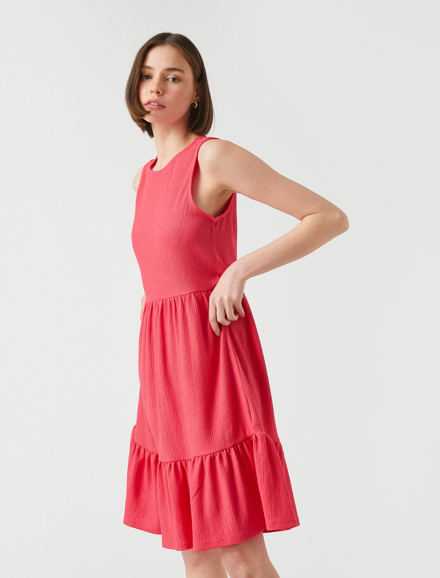   Halter Yaka Midi Pileli Günlük Elbise