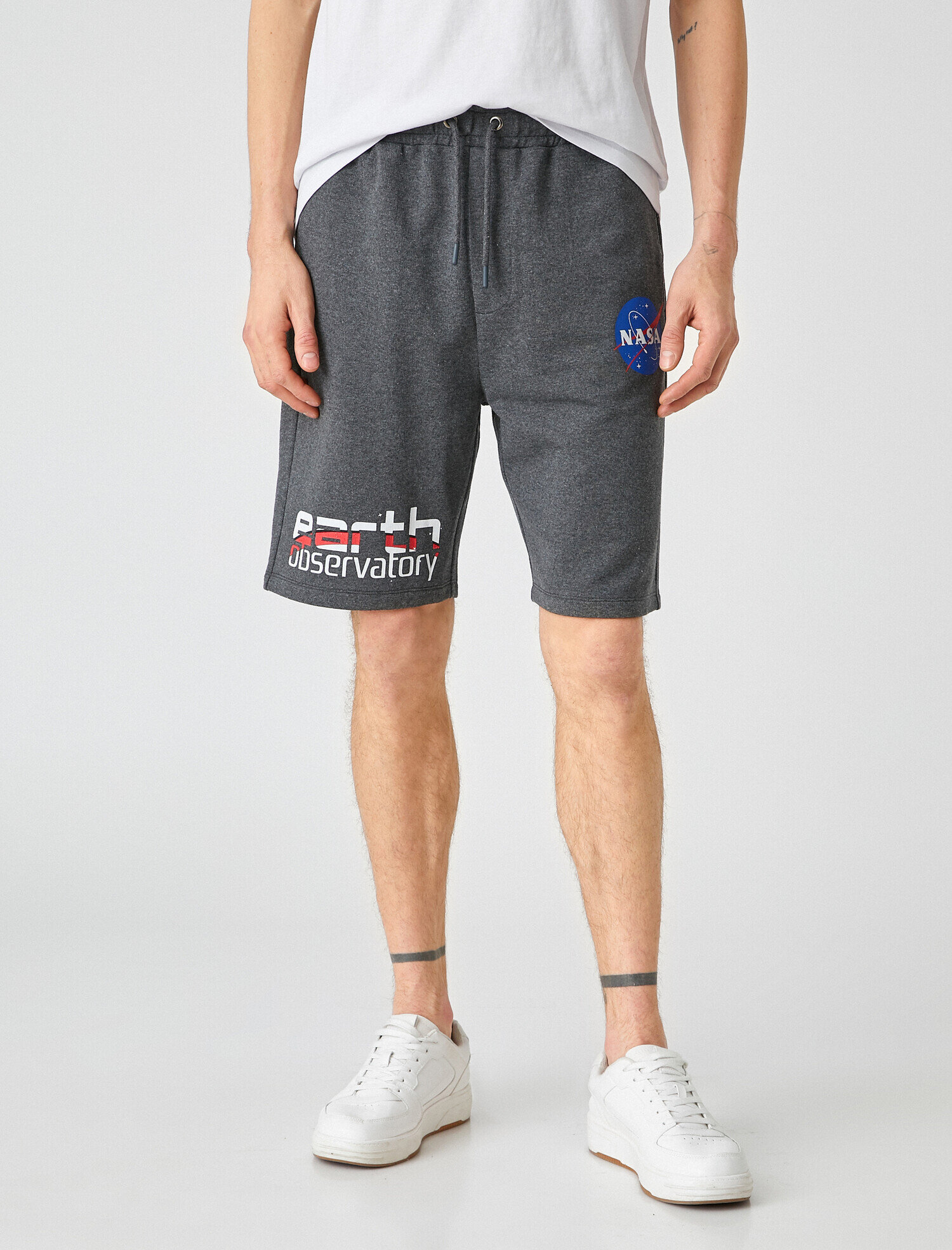   Nasa Şort Lisanslı Baskılı