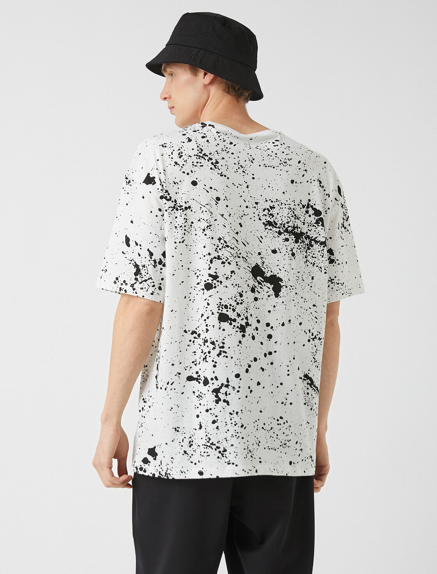 Boya Desenli Oversize Tişört