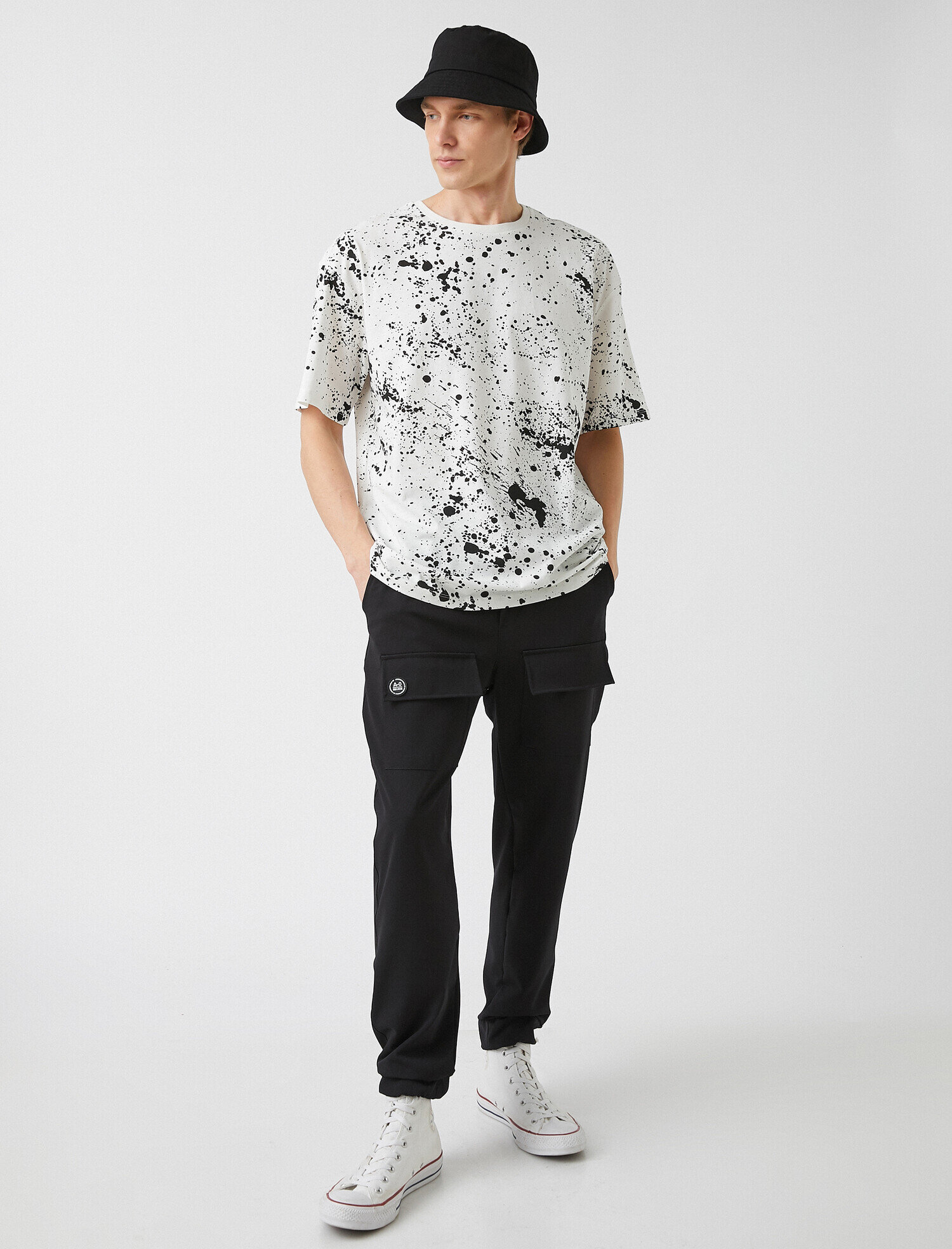 Boya Desenli Oversize Tişört