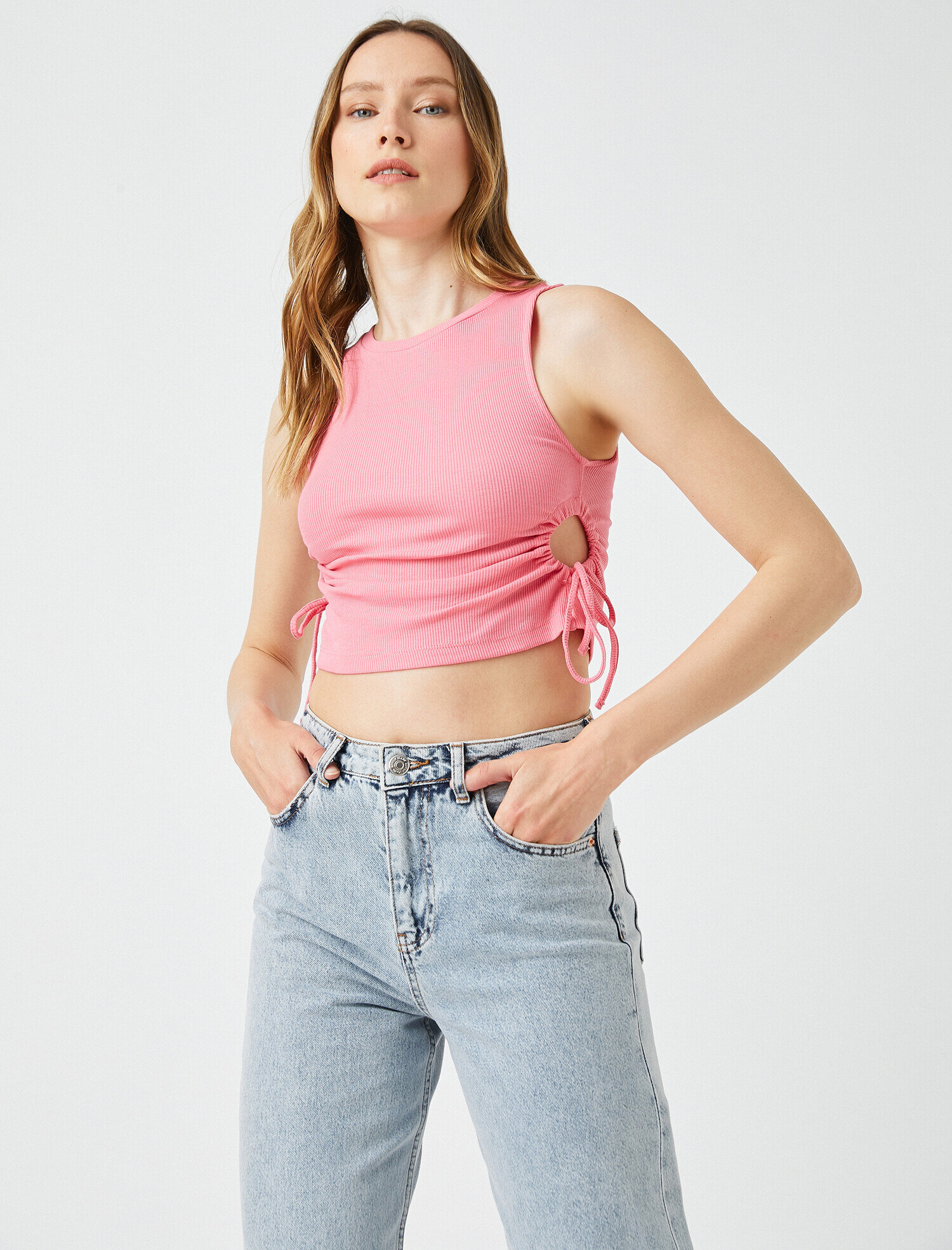   Crop Atlet Pencere Detaylı Bisiklet Yaka Pamuklu