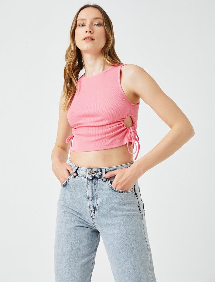  Crop Atlet Pencere Detaylı Bisiklet Yaka Pamuklu