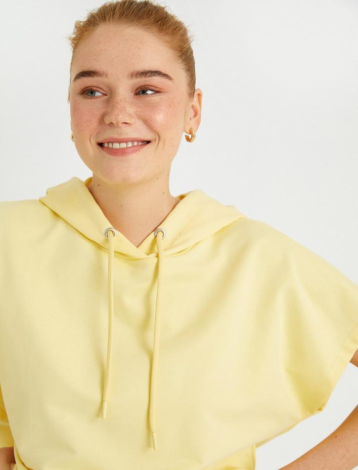  Crop Sweatshirt Kapüşonlu Kısa Kollu
