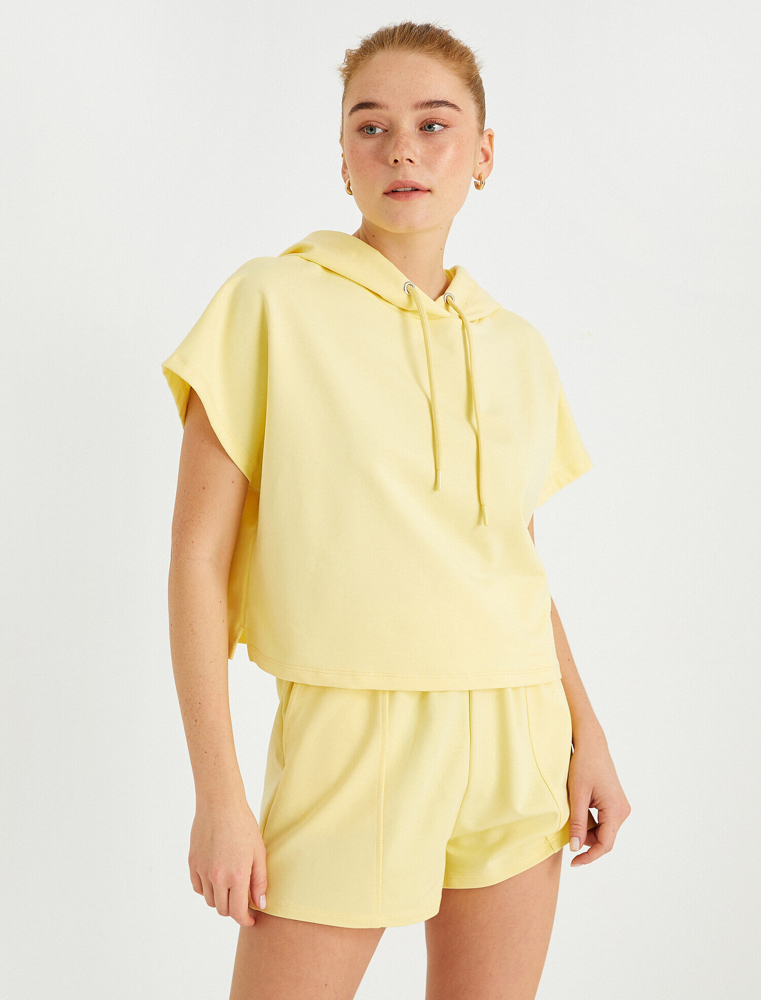   Crop Sweatshirt Kapüşonlu Kısa Kollu