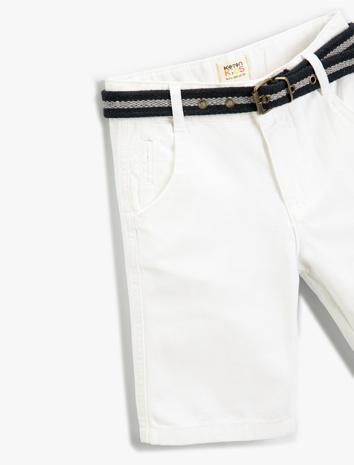  Erkek Çocuk Slim Kemerli Şort Cepli Beli Lastik Detaylı Diz Üstü Pamuklu