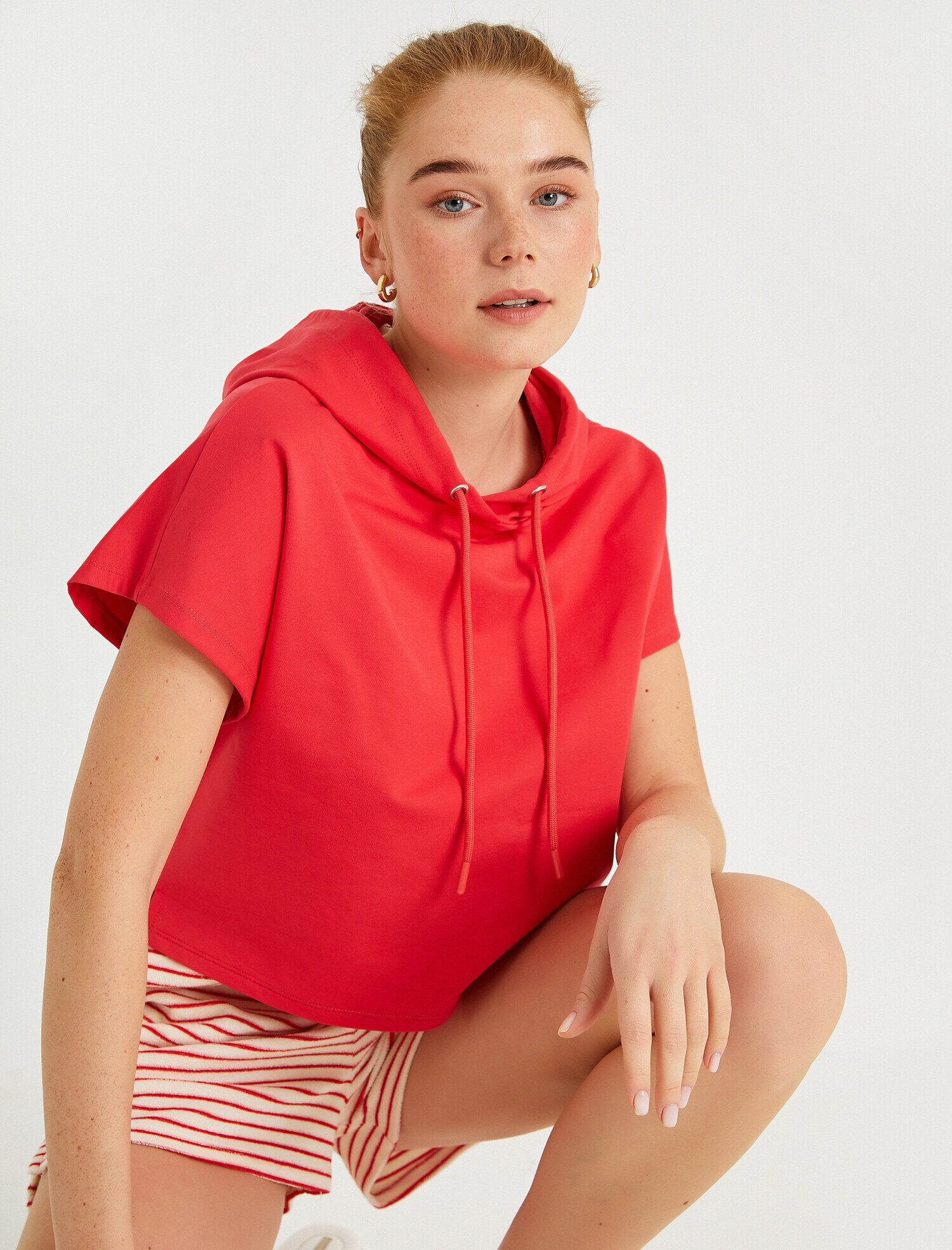   Crop Sweatshirt Kapüşonlu Kısa Kollu