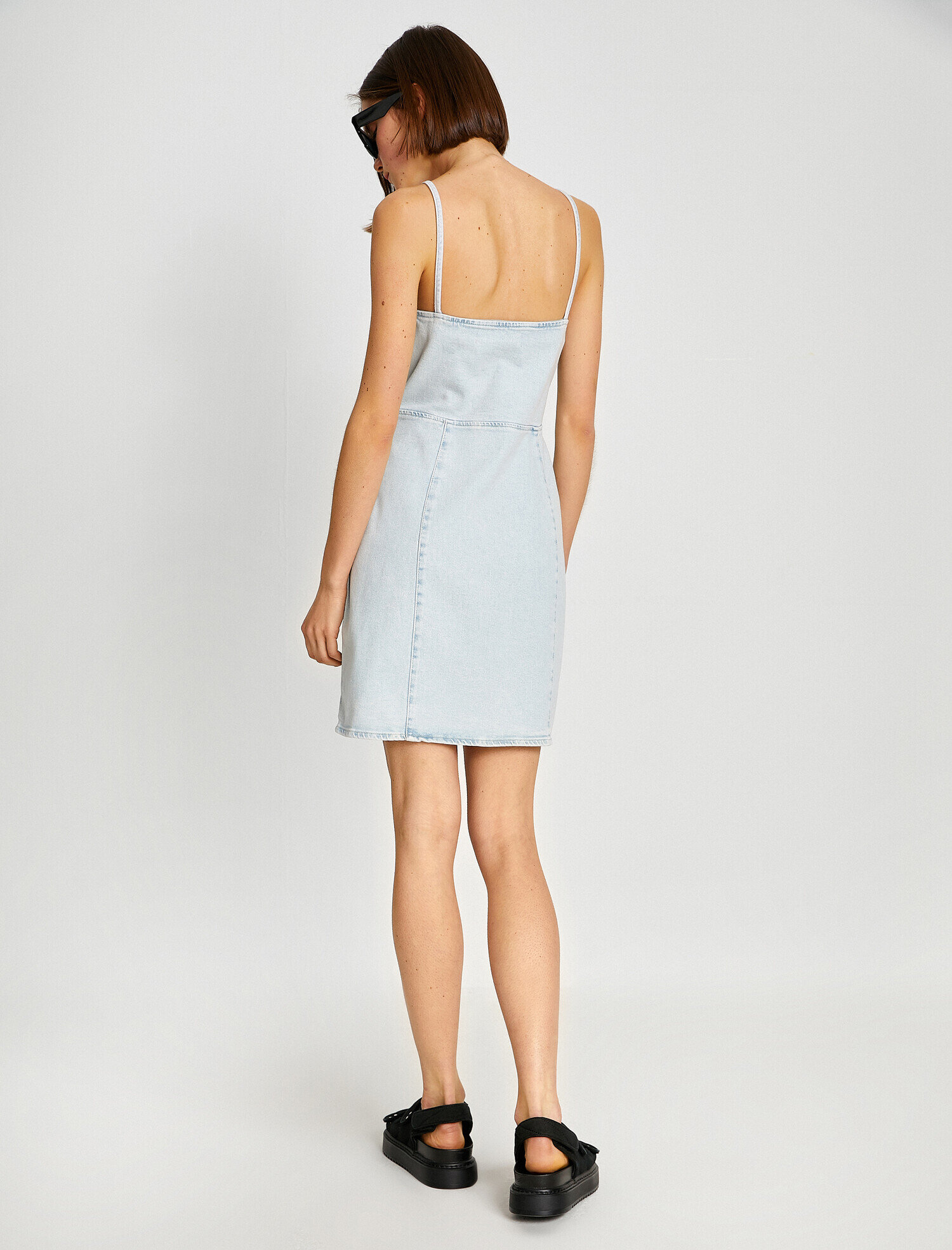   Askılı Kot Elbise Düğmeli