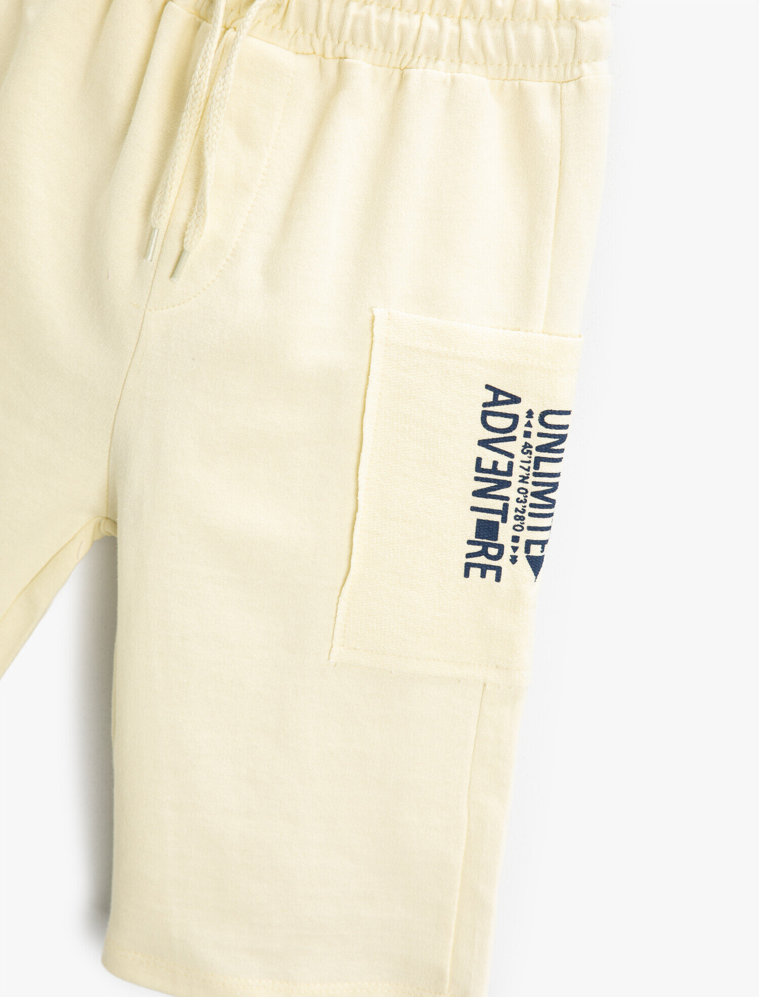  Erkek Çocuk Beli Lastikli Cep Detaylı Şort Diz Üstü Pamuklu