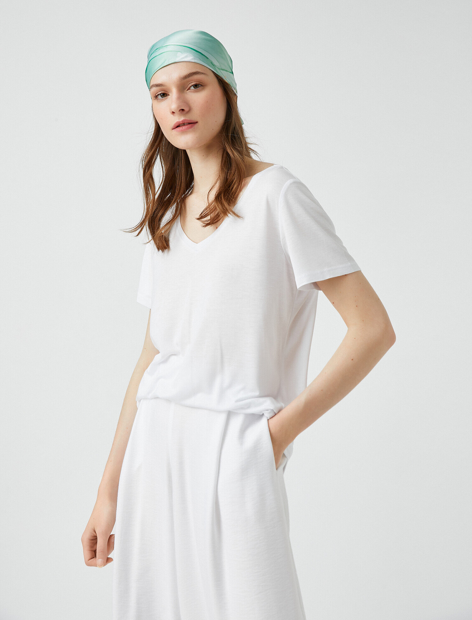   Bisiklet Yaka Kısa Kollu Basic Tişört