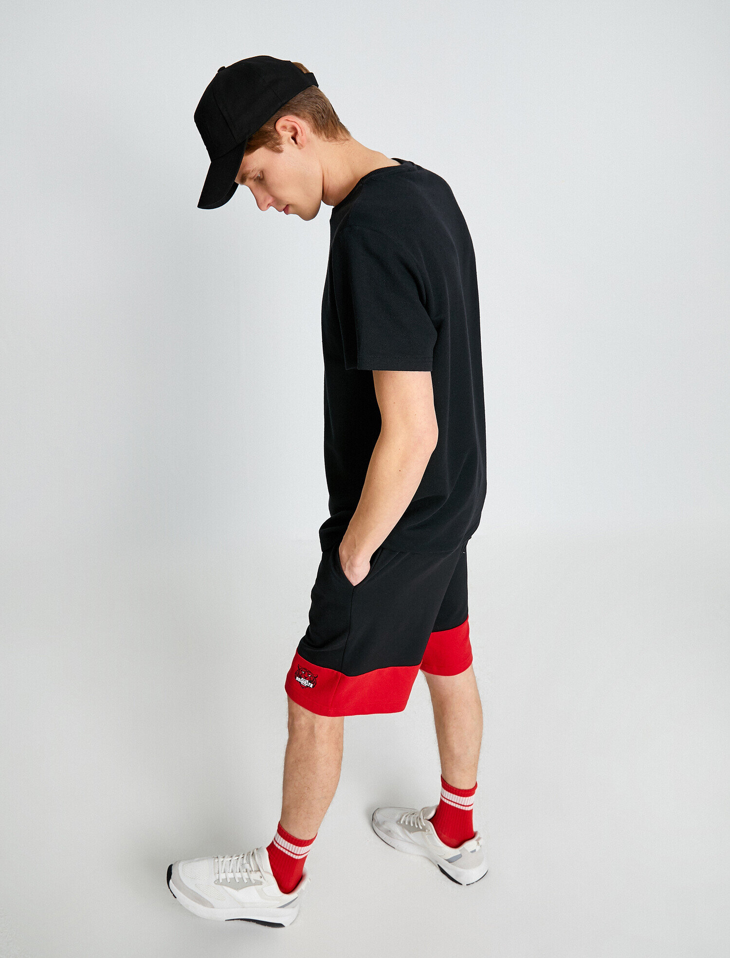   Slim Fit Çift Cep Şort