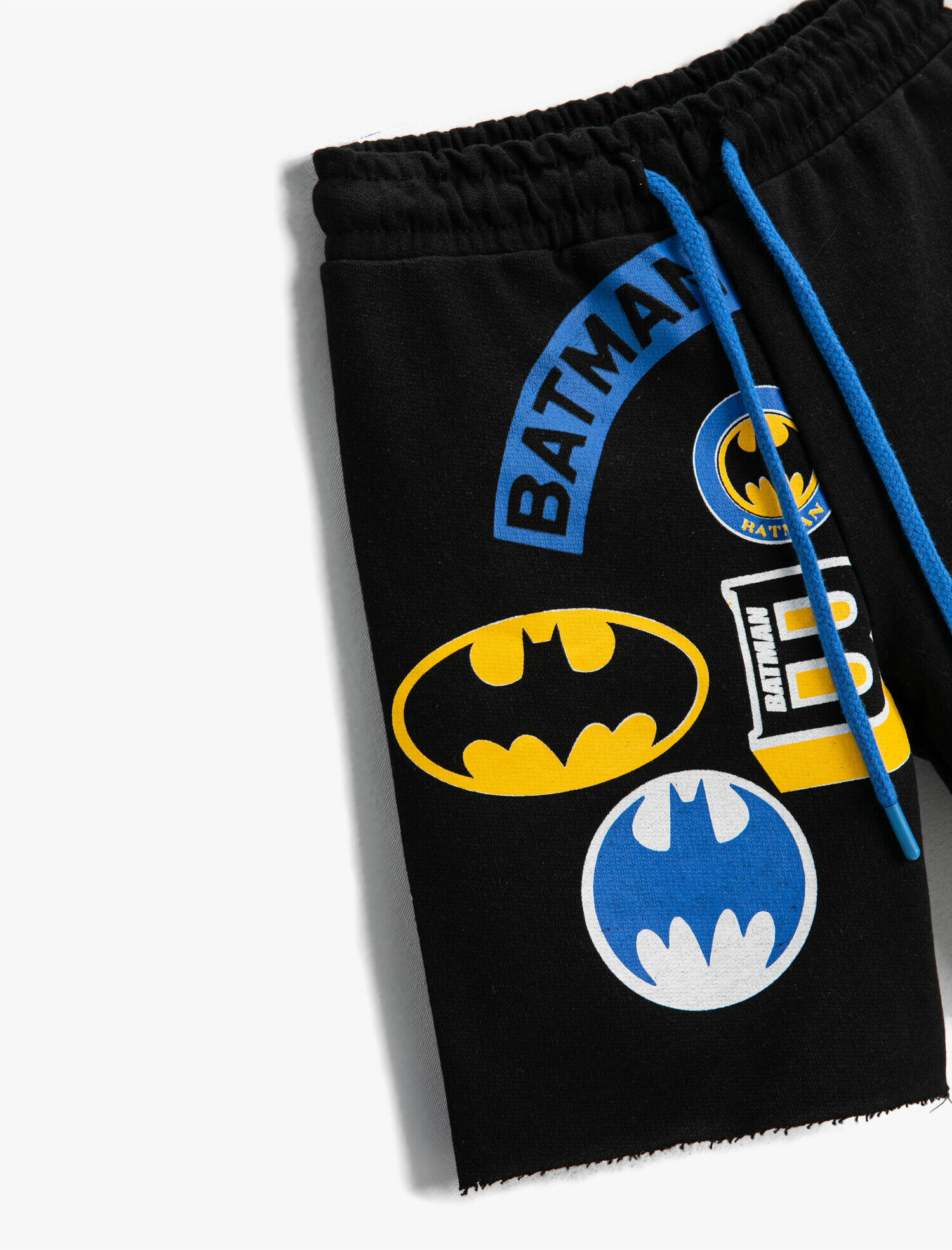  Erkek Çocuk Batman Baskılı Lisanslı Şort Diz Üstü Pamuklu