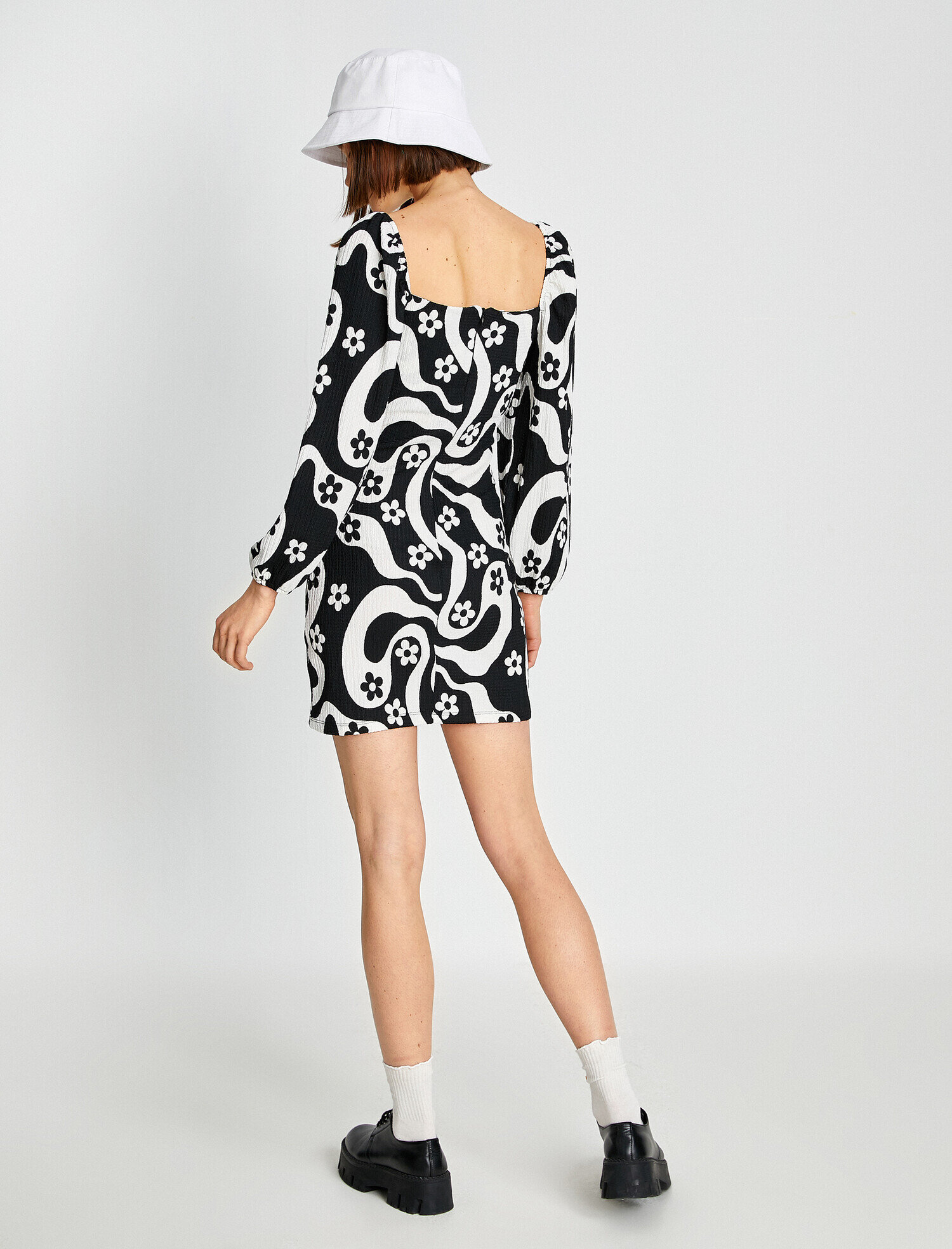   Balon Kollu Mini Elbise