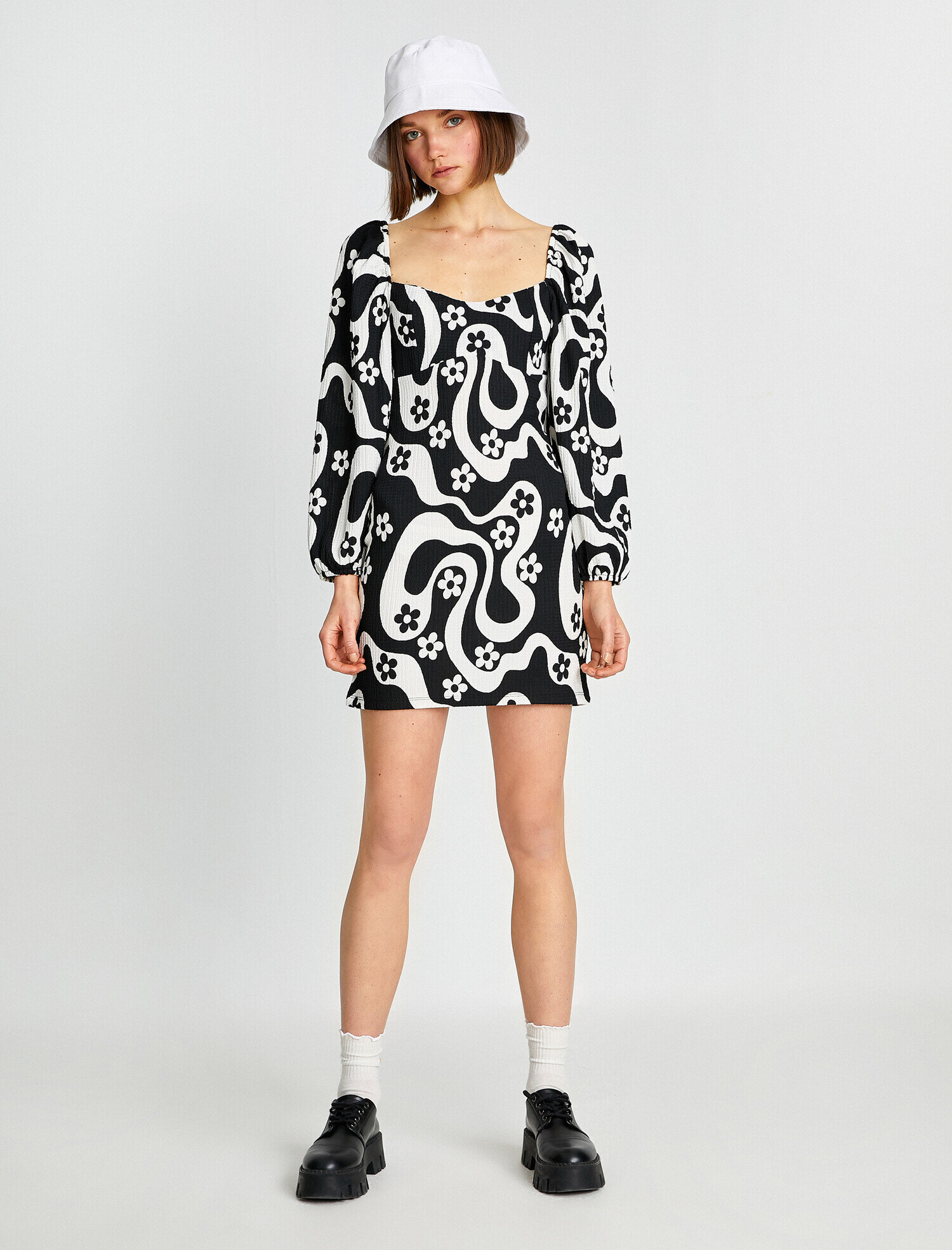   Balon Kollu Mini Elbise