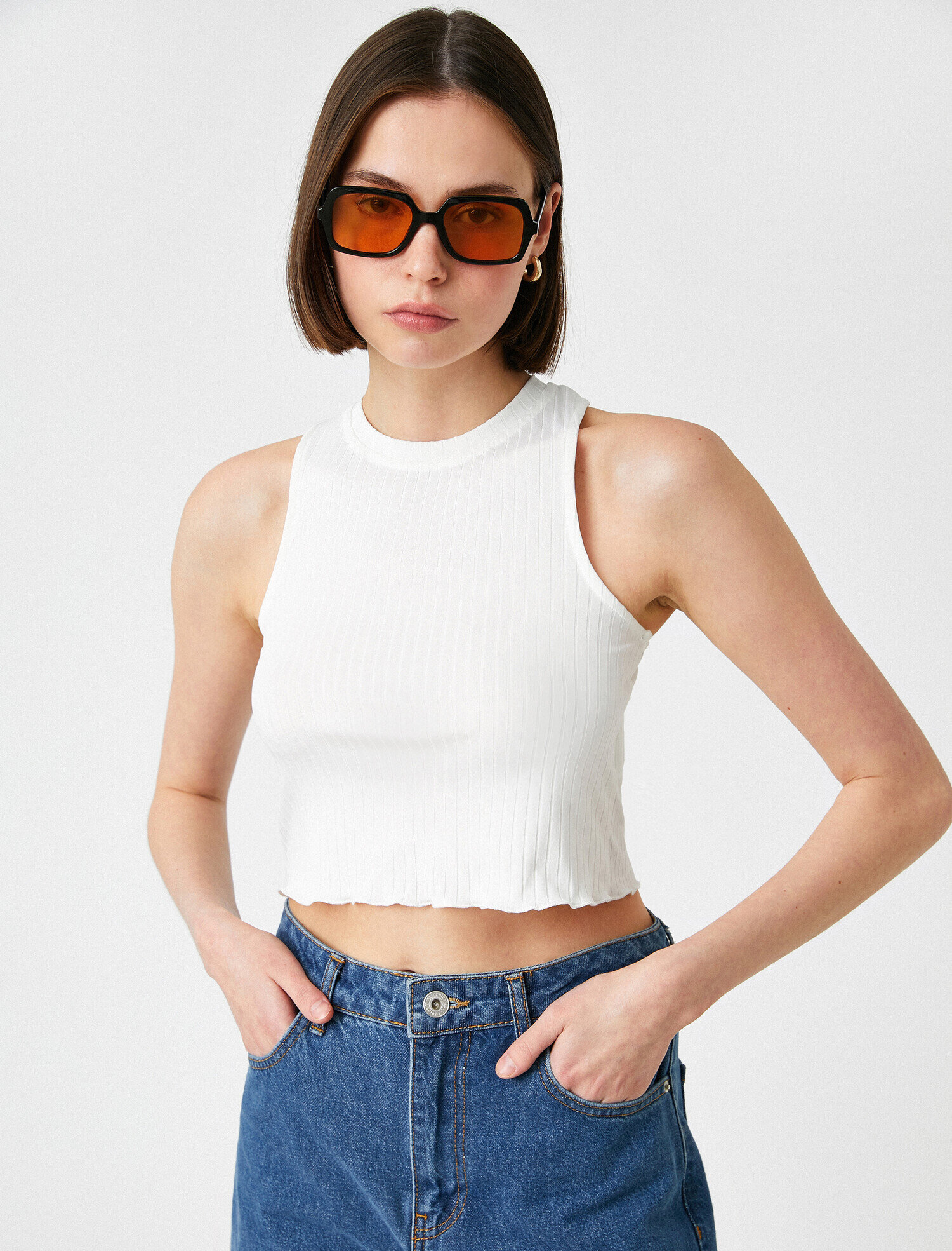   Crop Atlet Halter Yaka