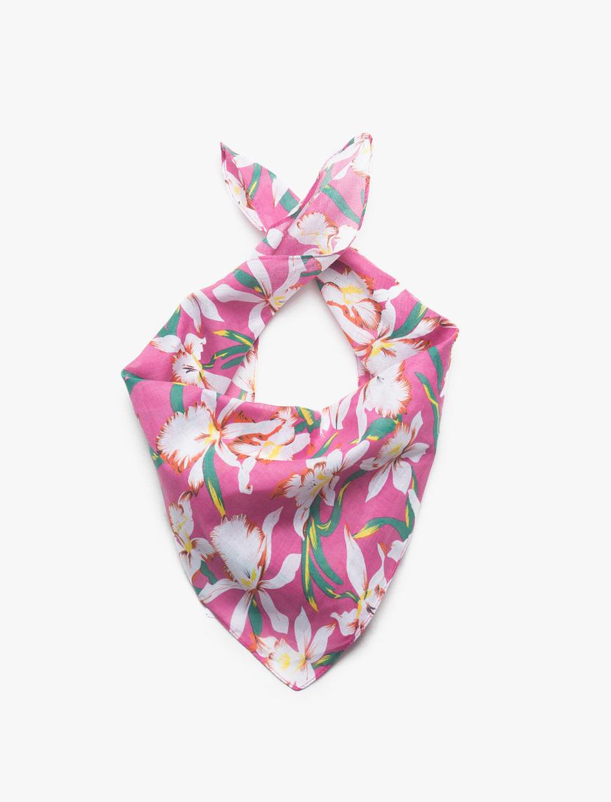  Kadın Desenli Bandana