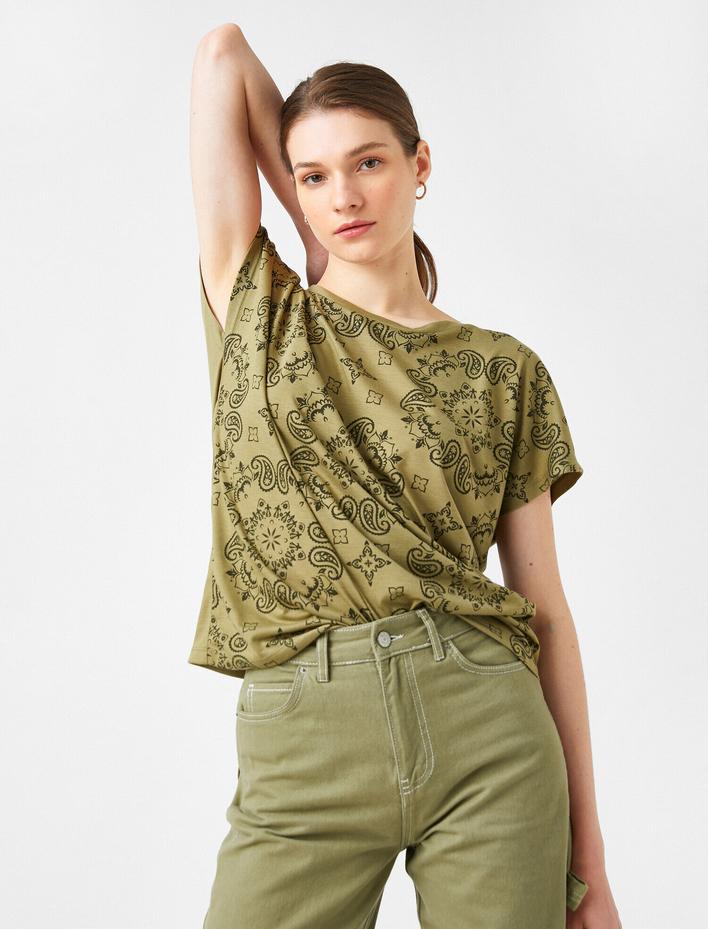  Baskılı Tişört Bisiklet Yaka Kısa Kollu