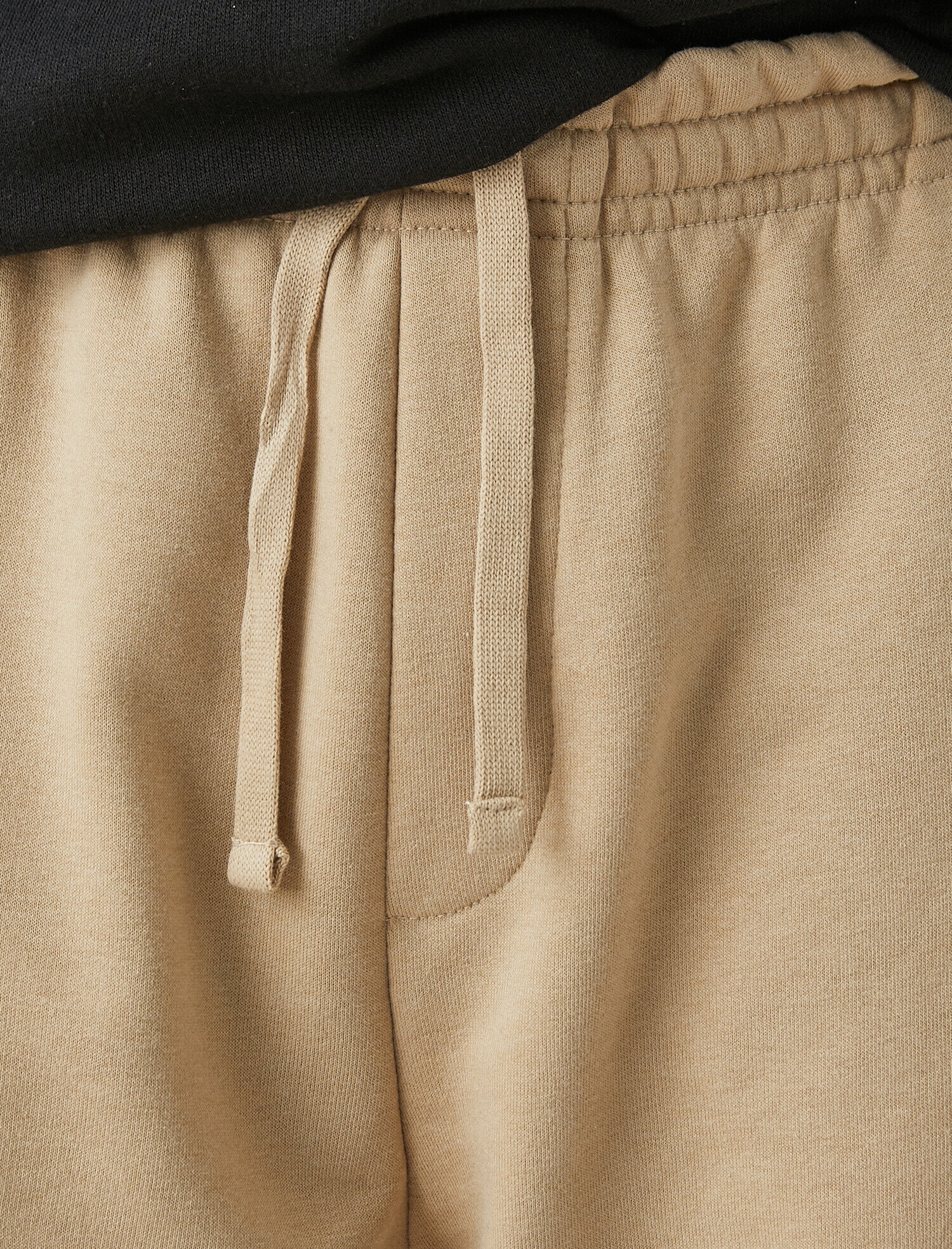 Slim Fit Baskılı Şort