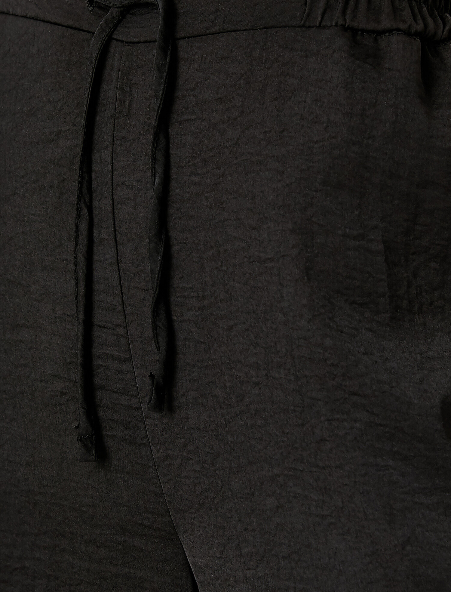   Jogger Pantolon Beli Bağlamalı Cepli Saten Görünümlü