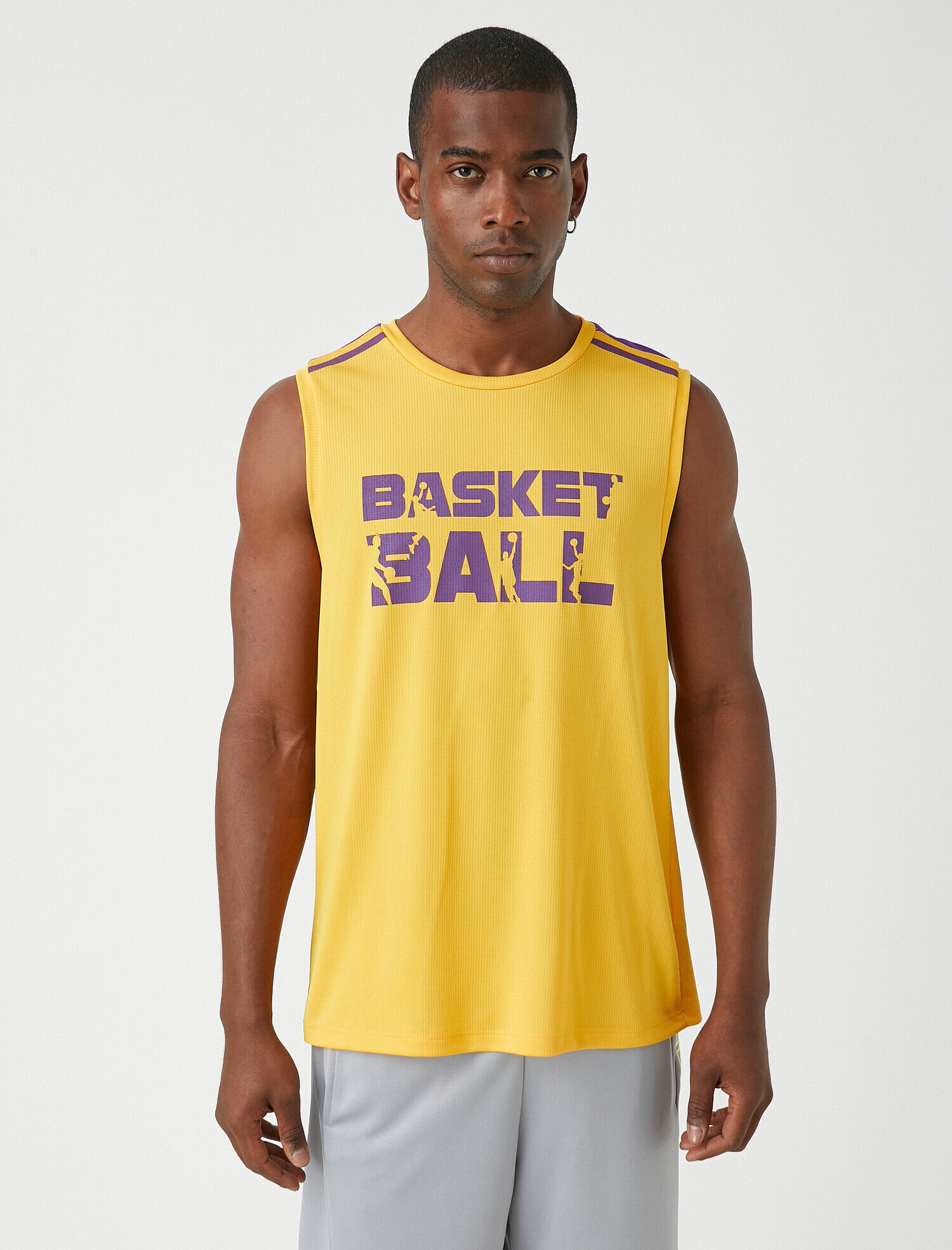   Basketbol Baskılı Sporcu Atleti