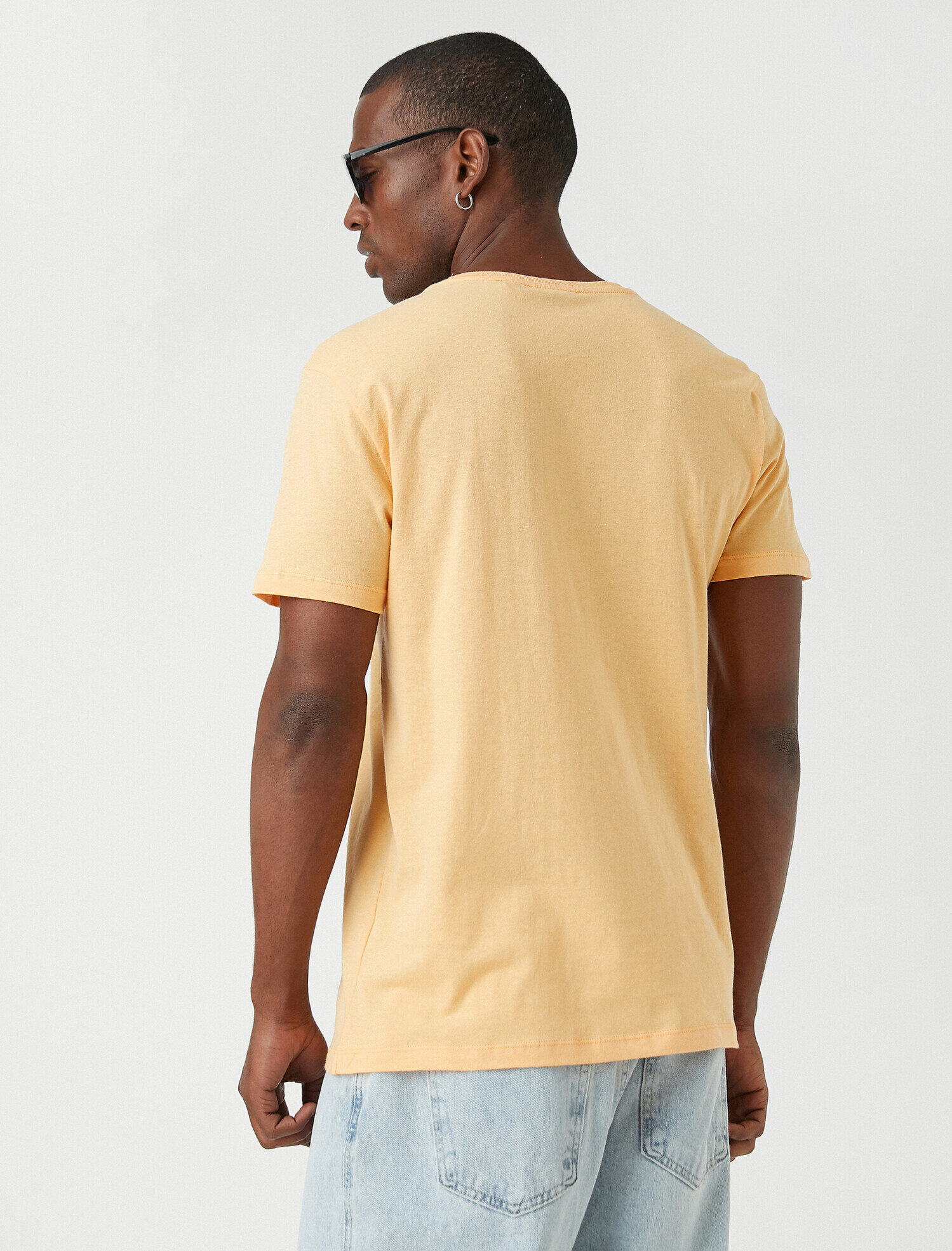   Basic Tişört Bisiklet Yaka