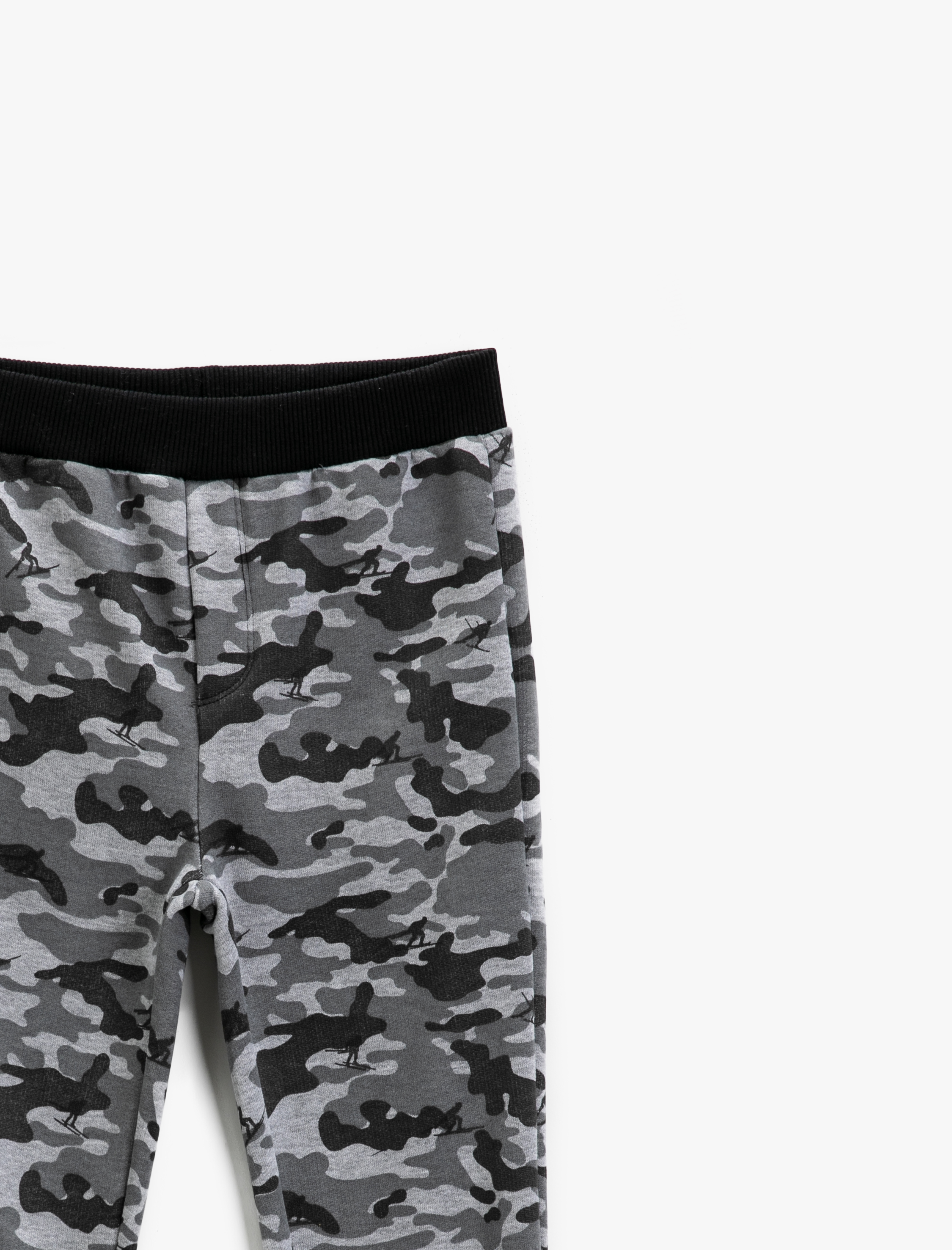   Beli Büzgülü Dik Yaka Trençkot