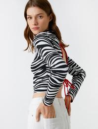 Zebra Desenli Triko Kazak Pencere Detaylı
