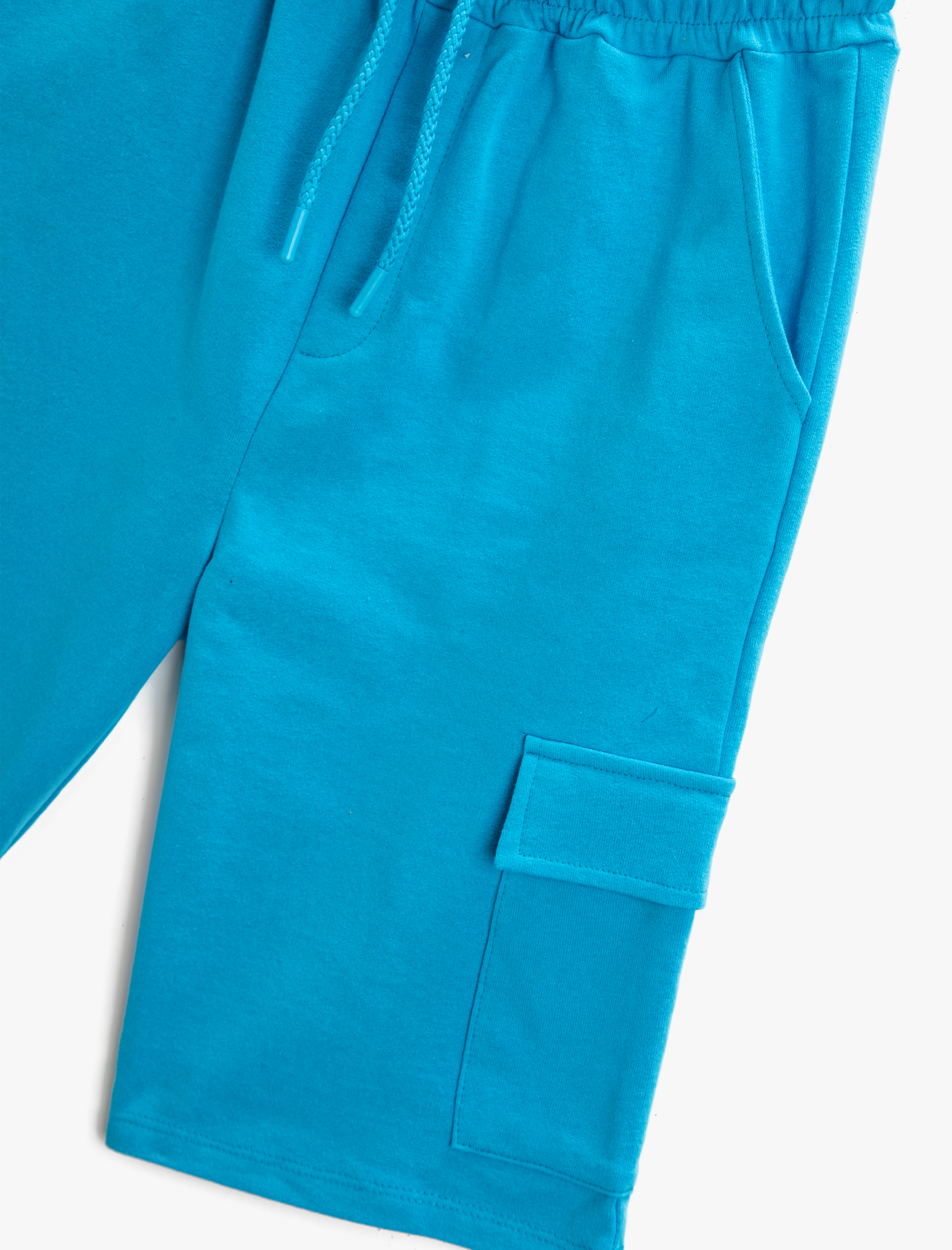  Erkek Çocuk Pamuklu Şort Beli Lastikli ve Büzgü Bağlı