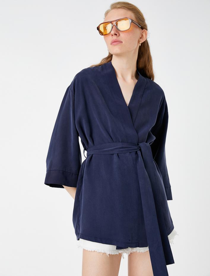  Oversize Kimono Kuşaklı