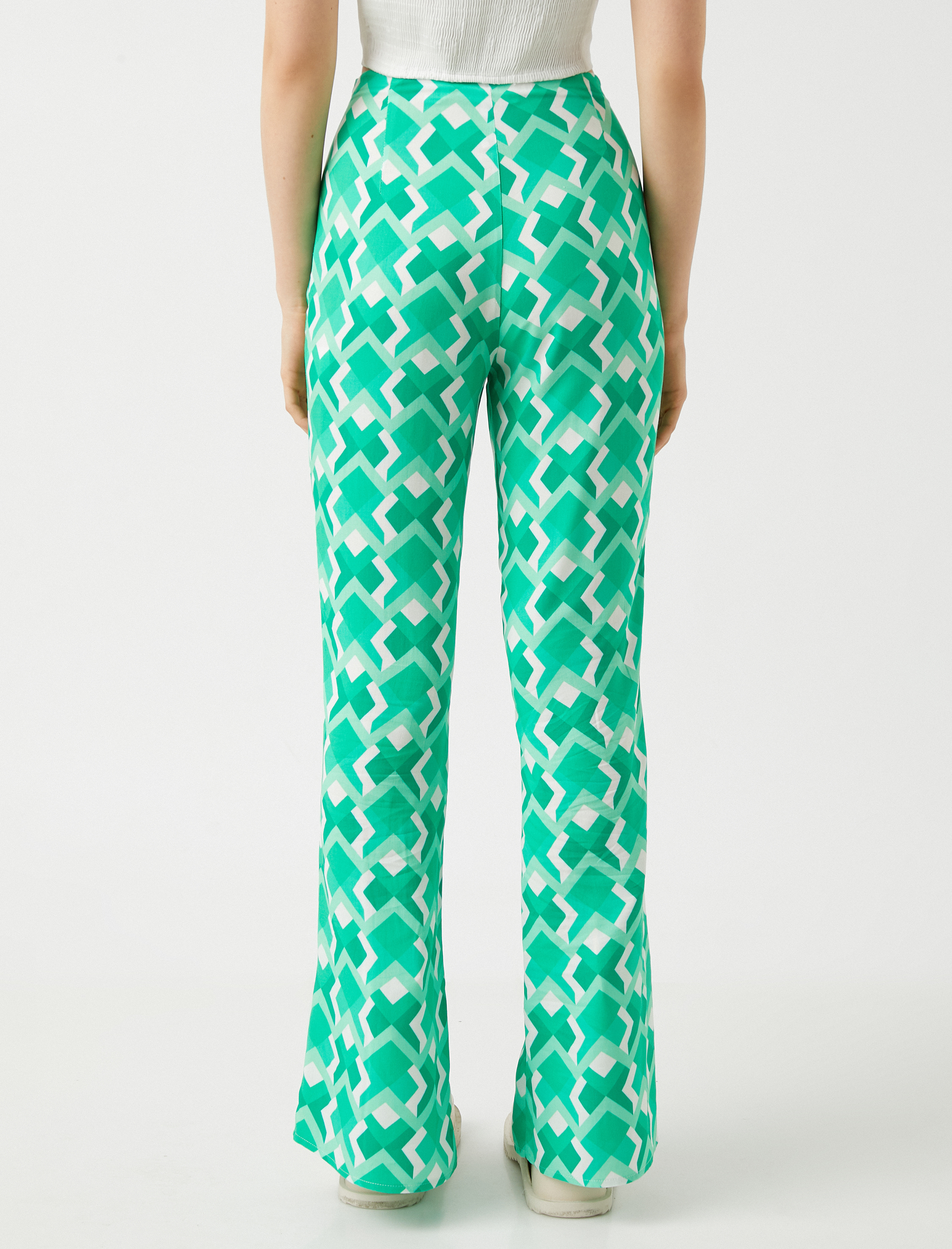   İspanyol Paça Yırtmaçlı Pantolon