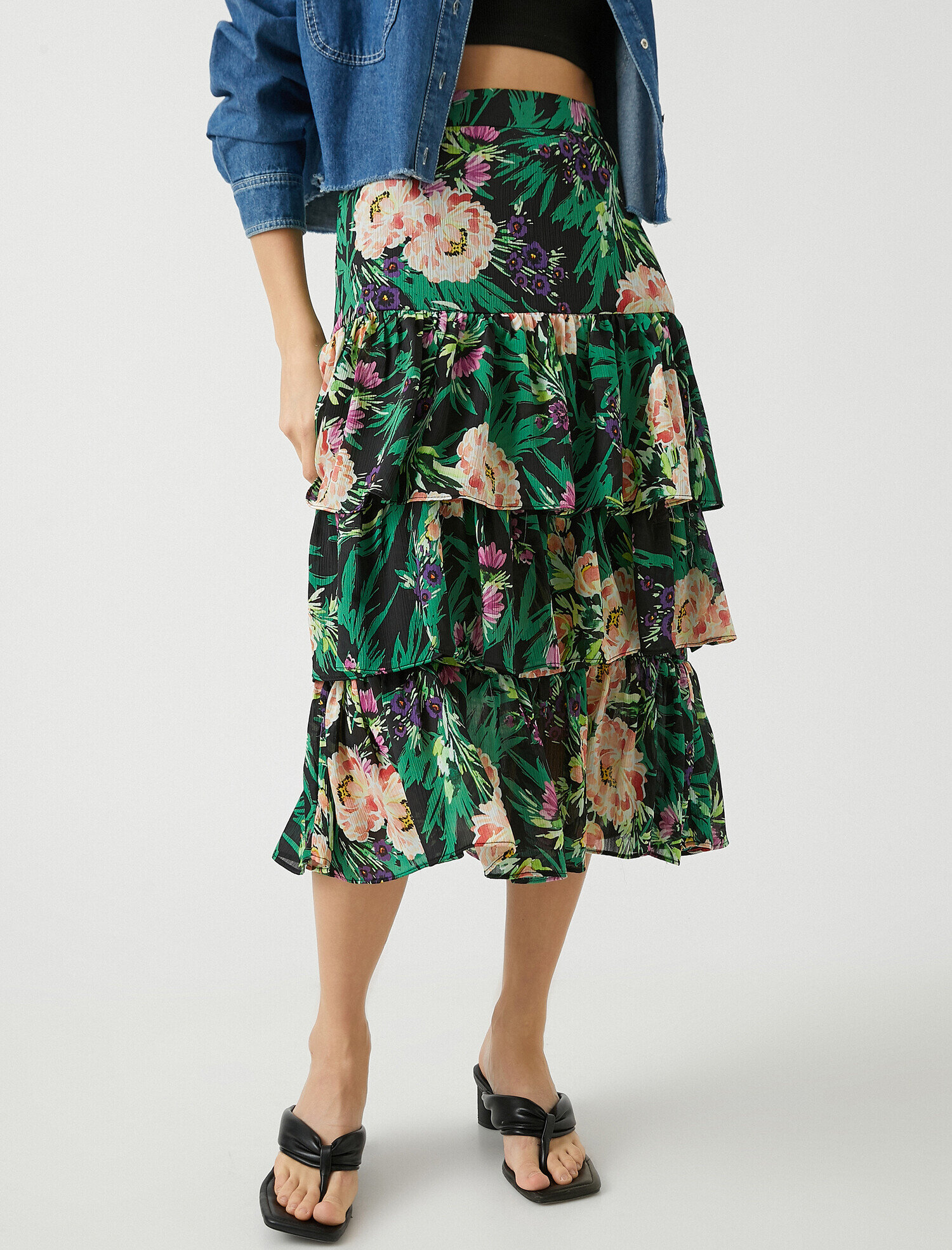   Çiçek Desenli Etek