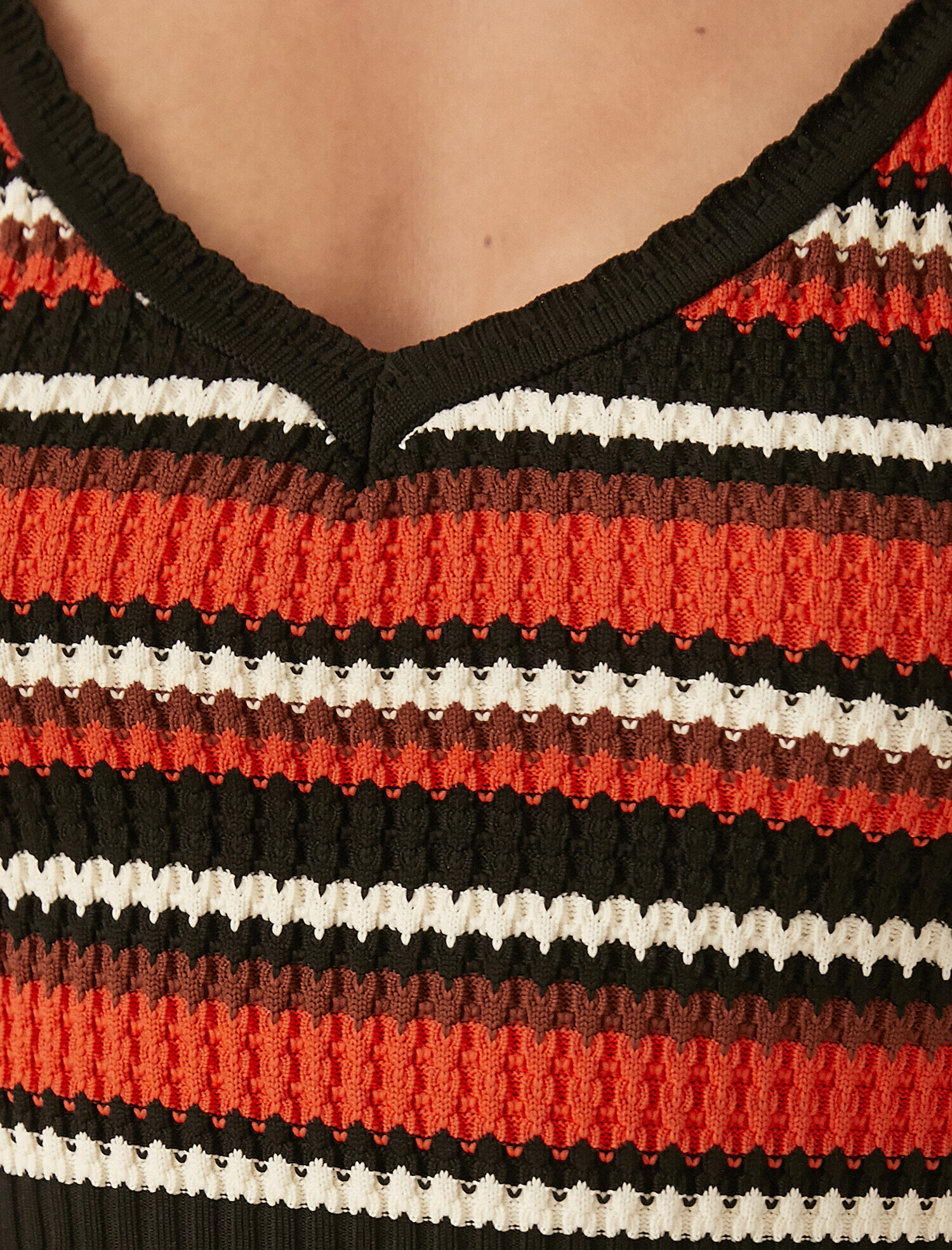   Melis Ağazat X Koton - Örgü Detaylı Çizgili Crop Atlet