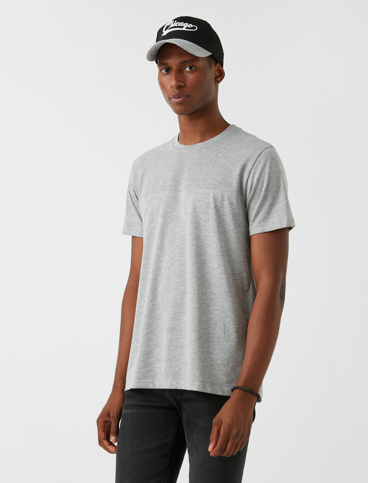   Basic Tişört Slim Fit Bisiklet Yaka