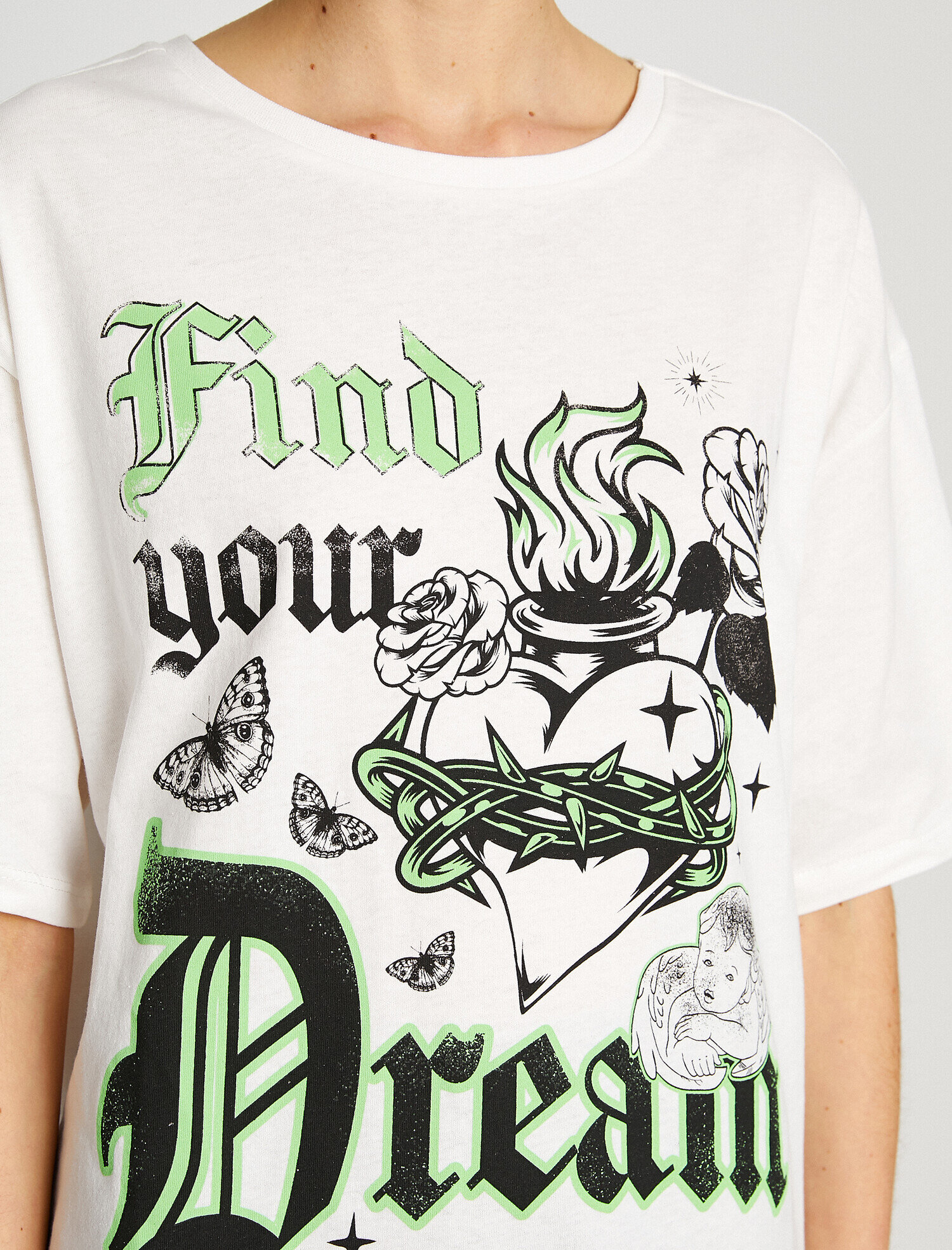   Oversizse Kısa Kollu Tişört