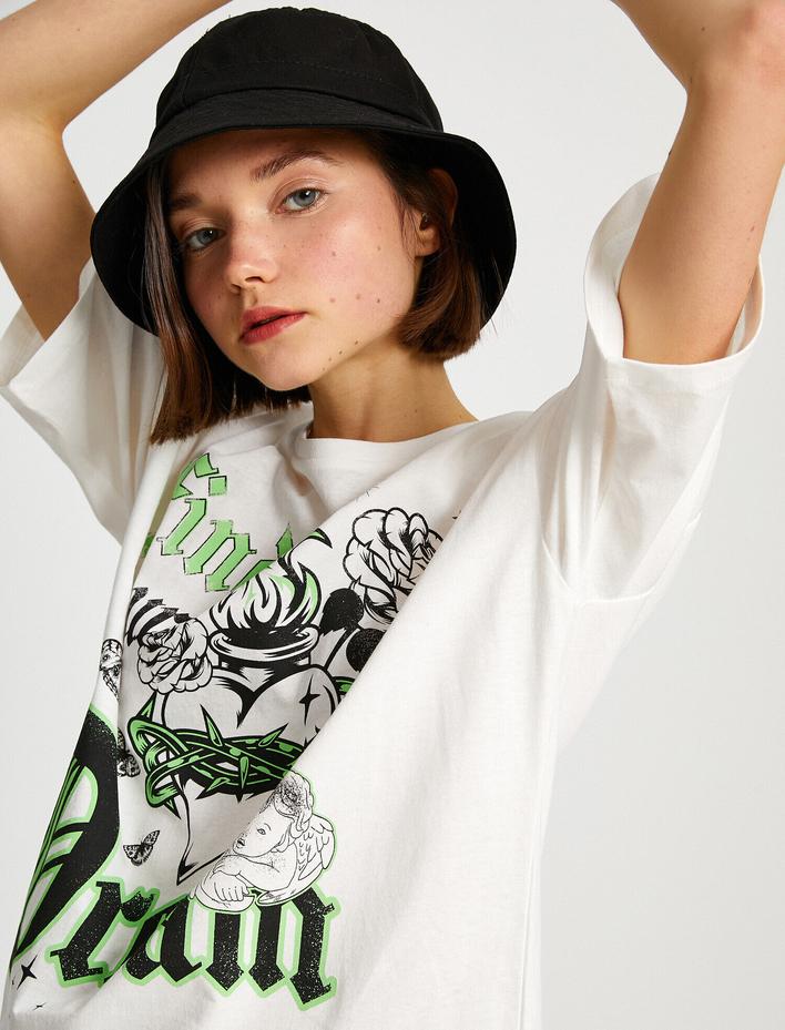  Oversizse Kısa Kollu Tişört