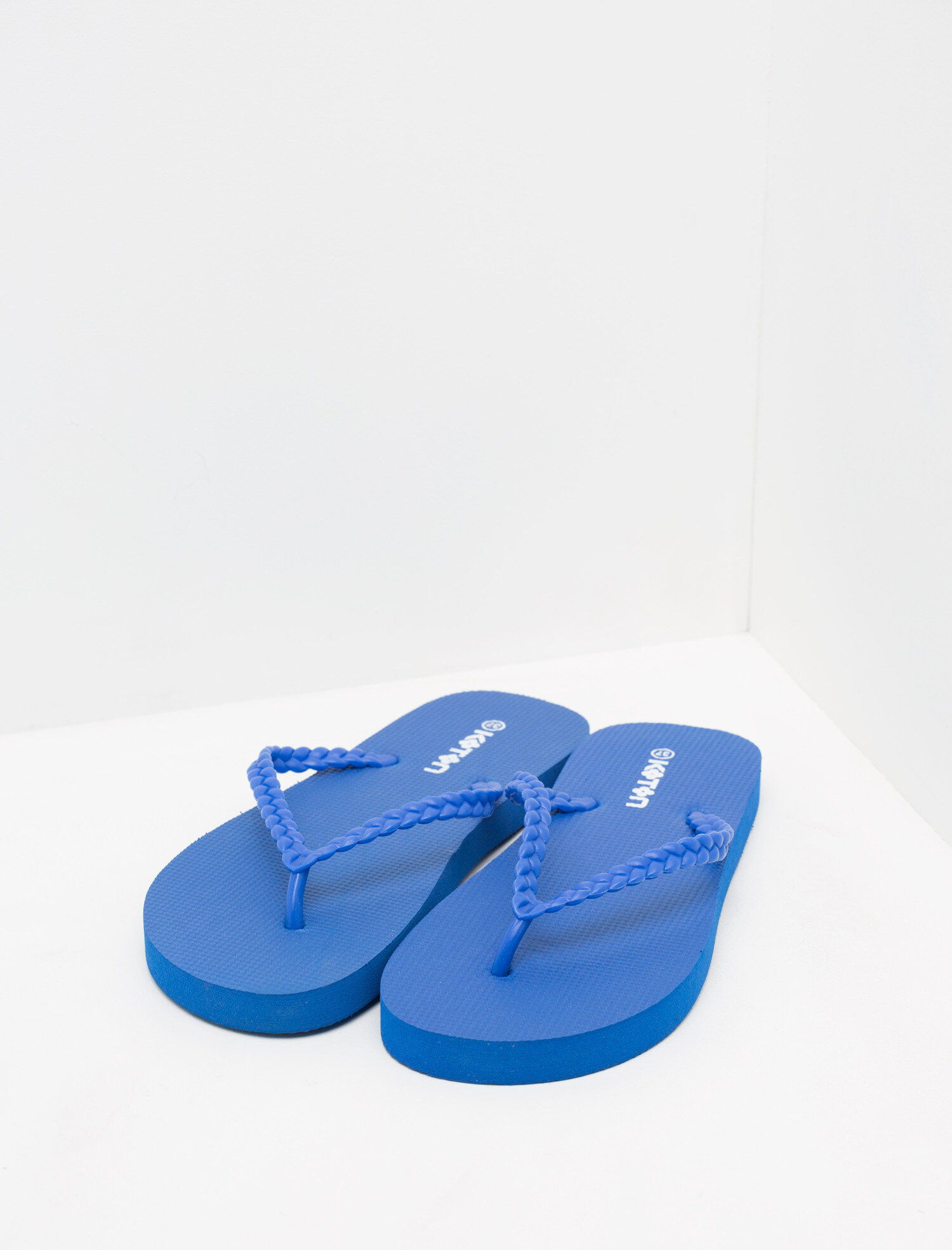  Kadın Parmak Arası Terlik