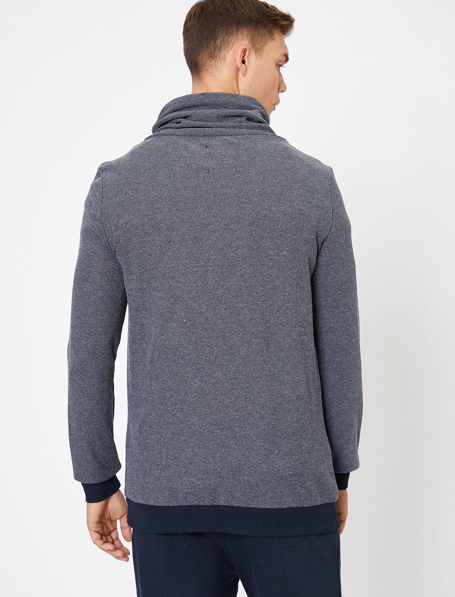   Şal Yaka Sweatshirt