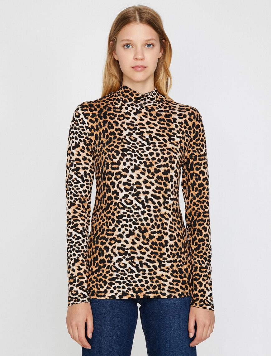   Leopar Desenli Tişört