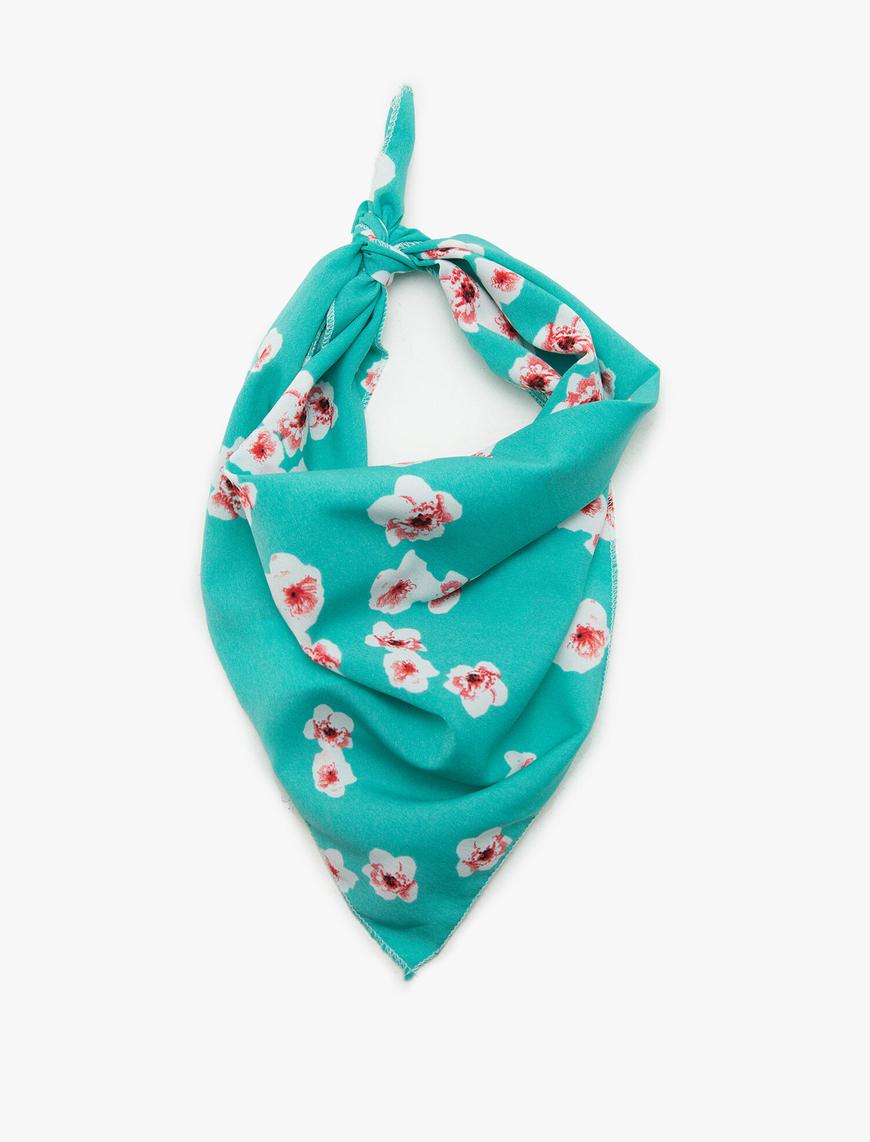  Kadın Desenli Bandana