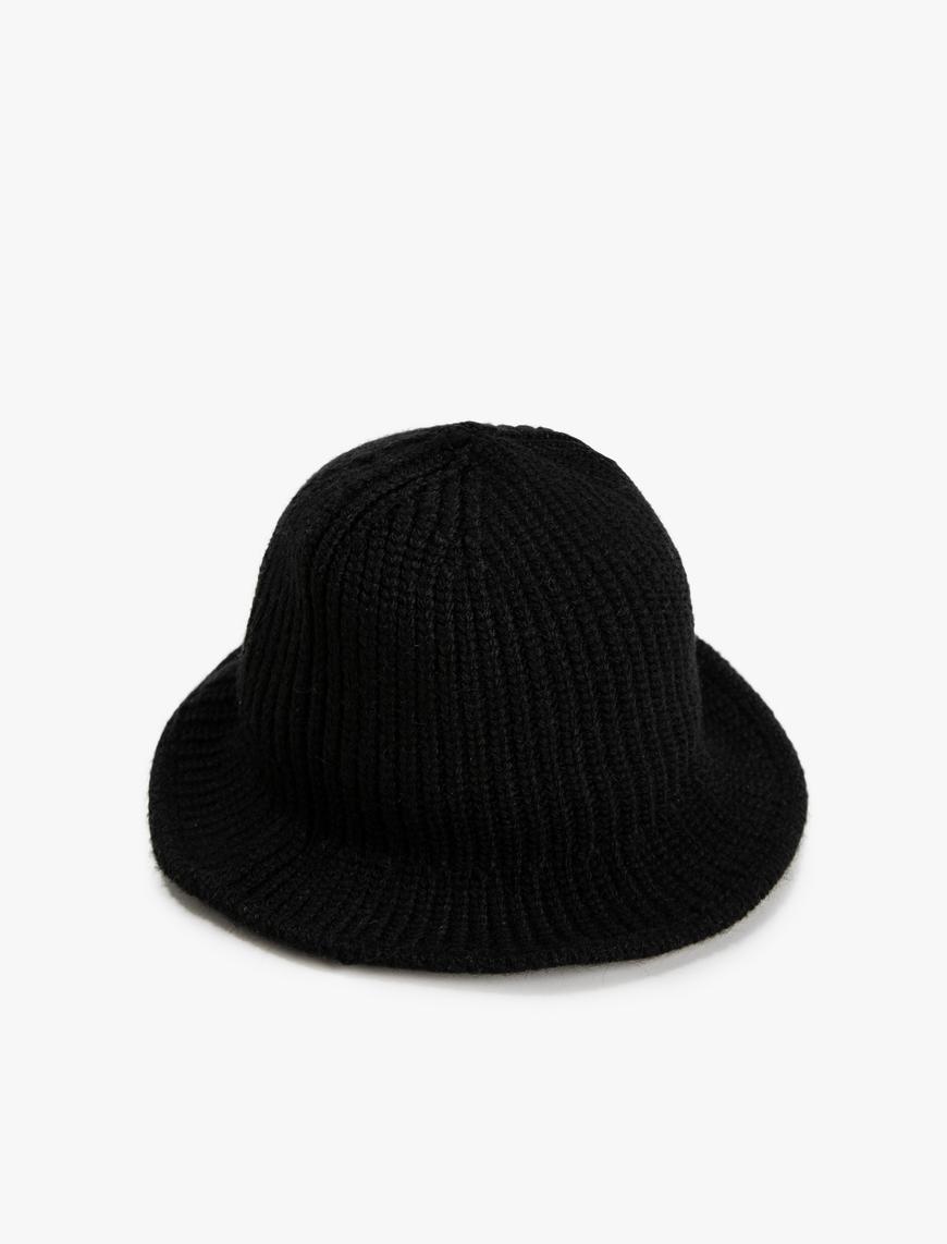  Kadın Örgü Kova Kışlık  Şapka