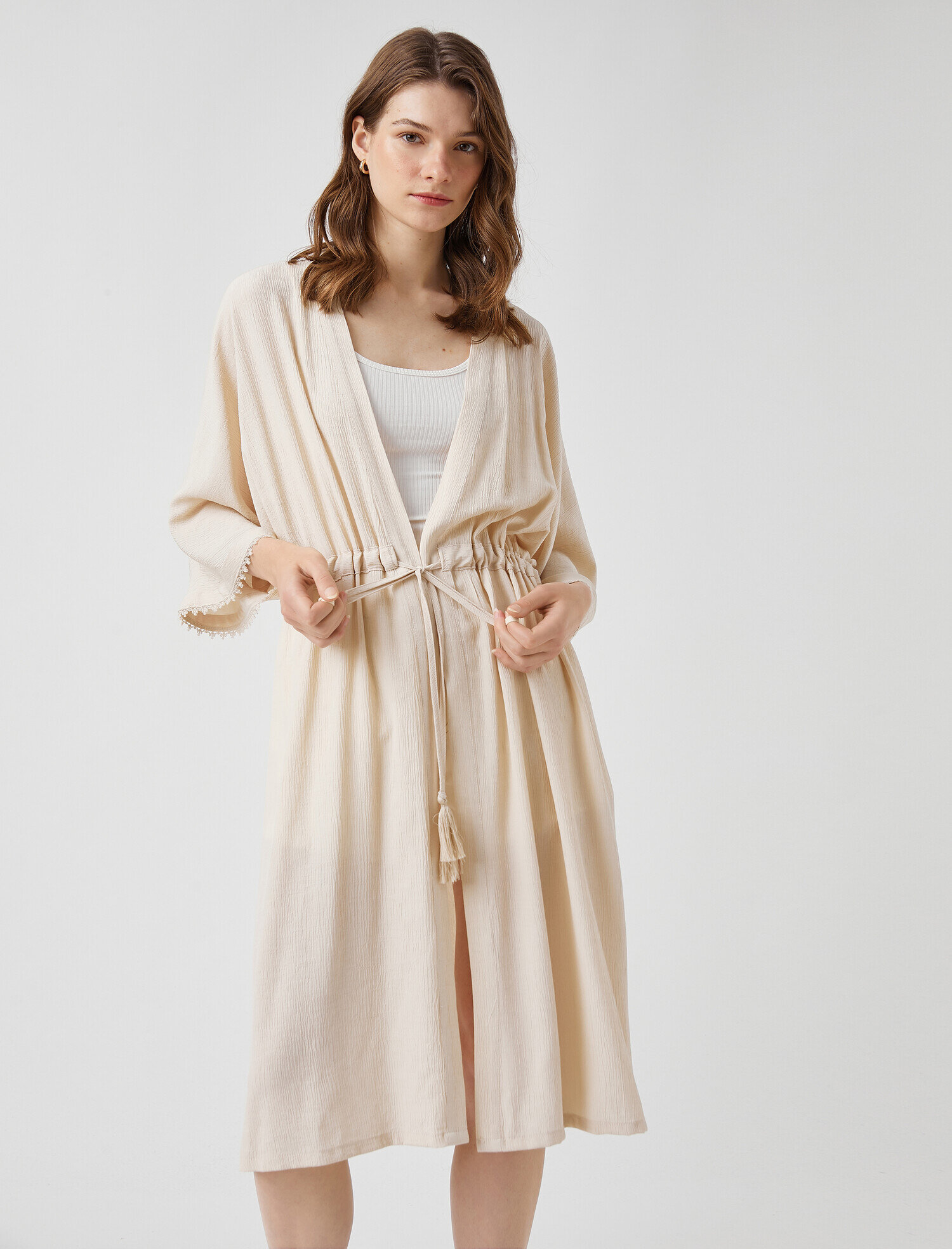   Kısa Kollu Kimono Bağlama Detaylı